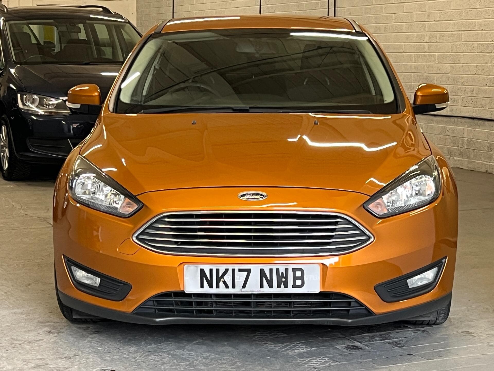 2017 Ford Focus - Thumbnail 3