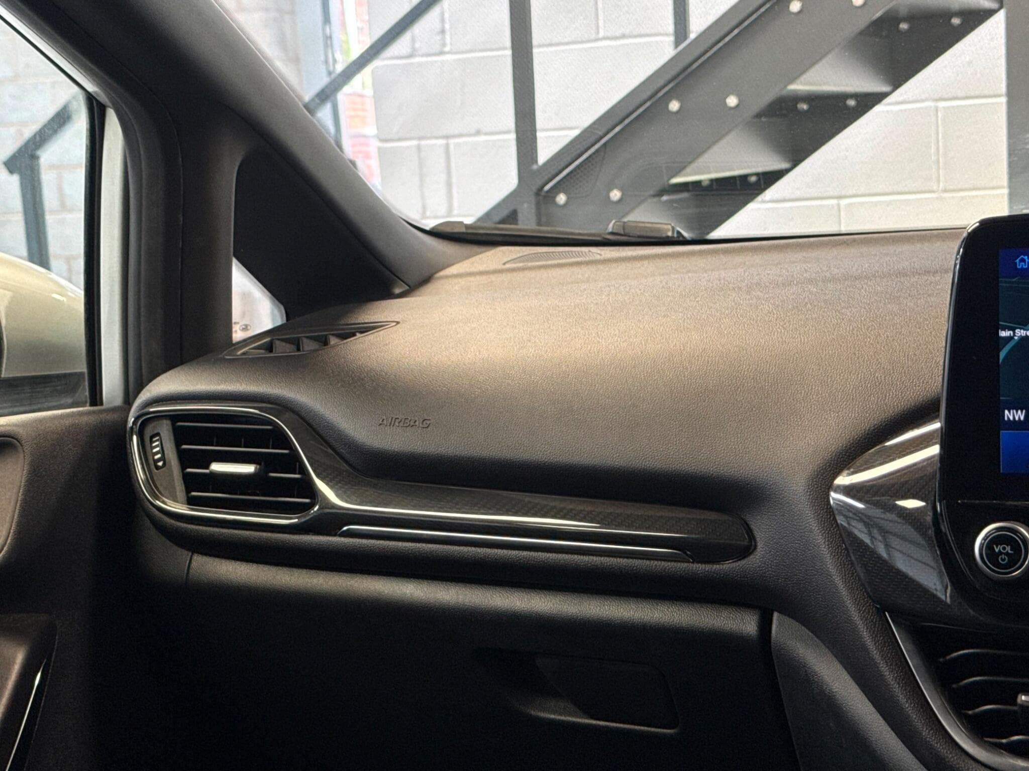 2021 Ford Fiesta - Thumbnail 48