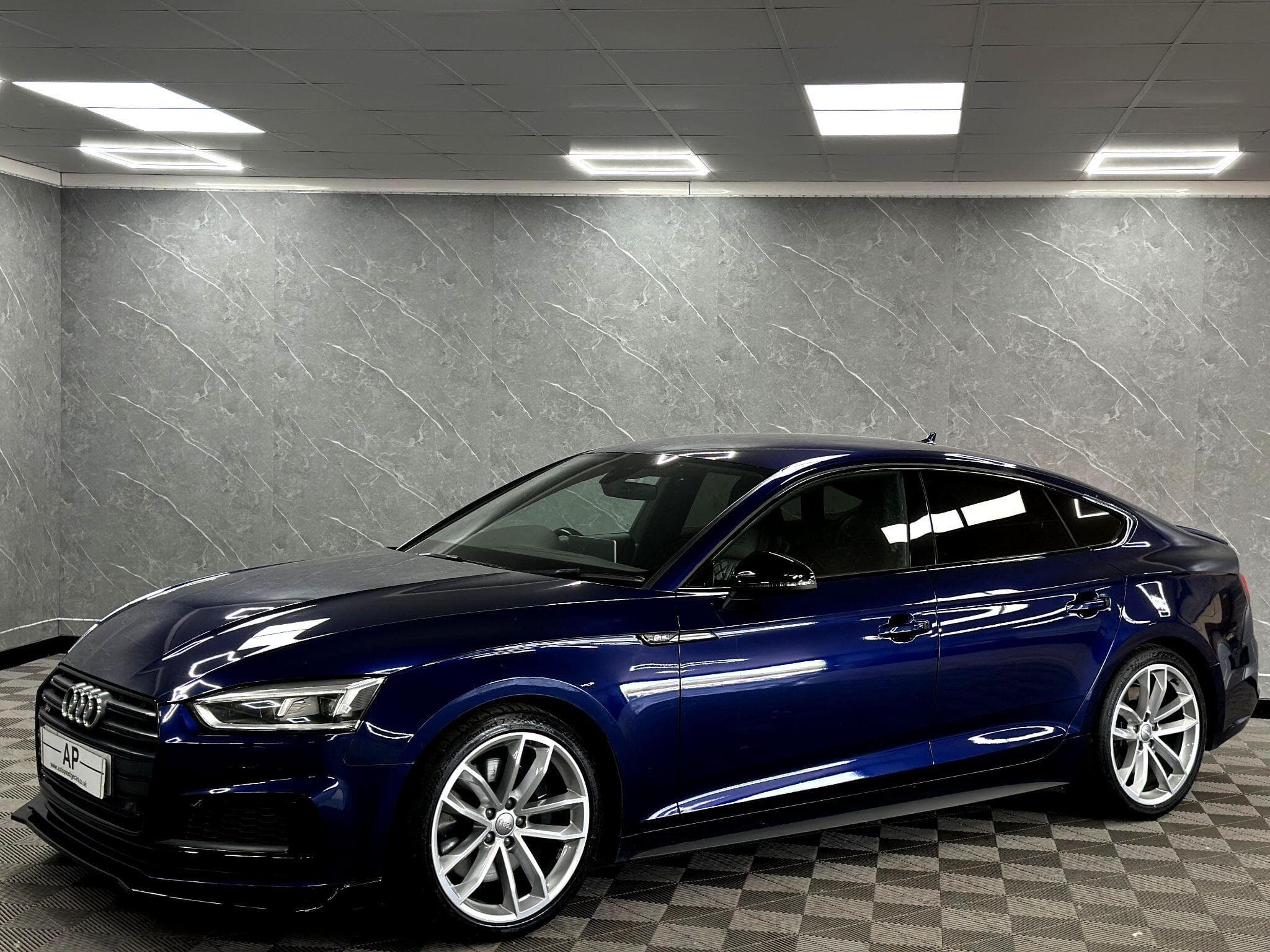 2017 Audi S5 - Image 4