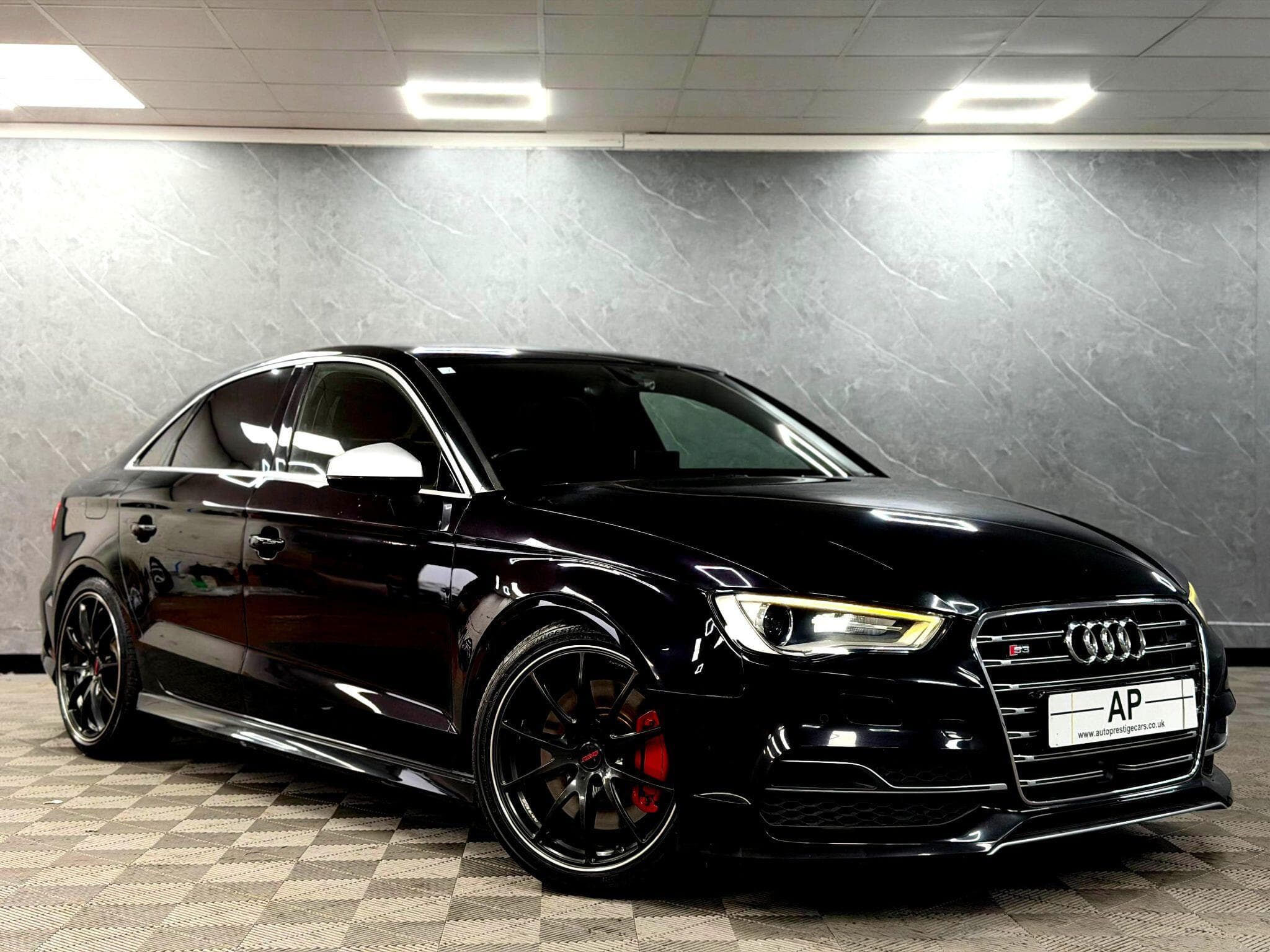 2014 Audi S3 - Thumbnail 2