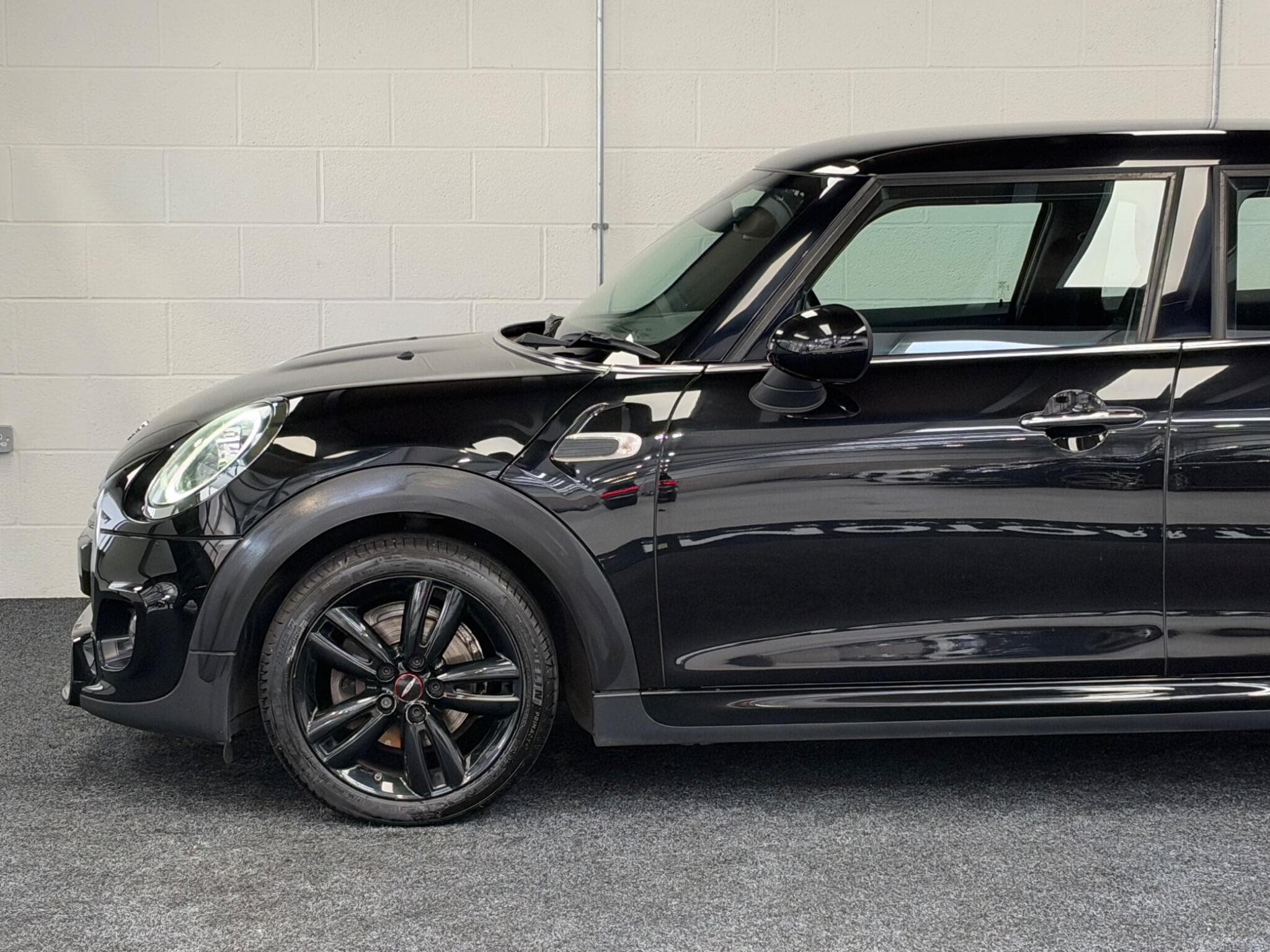 2018 MINI Hatch - Thumbnail 8