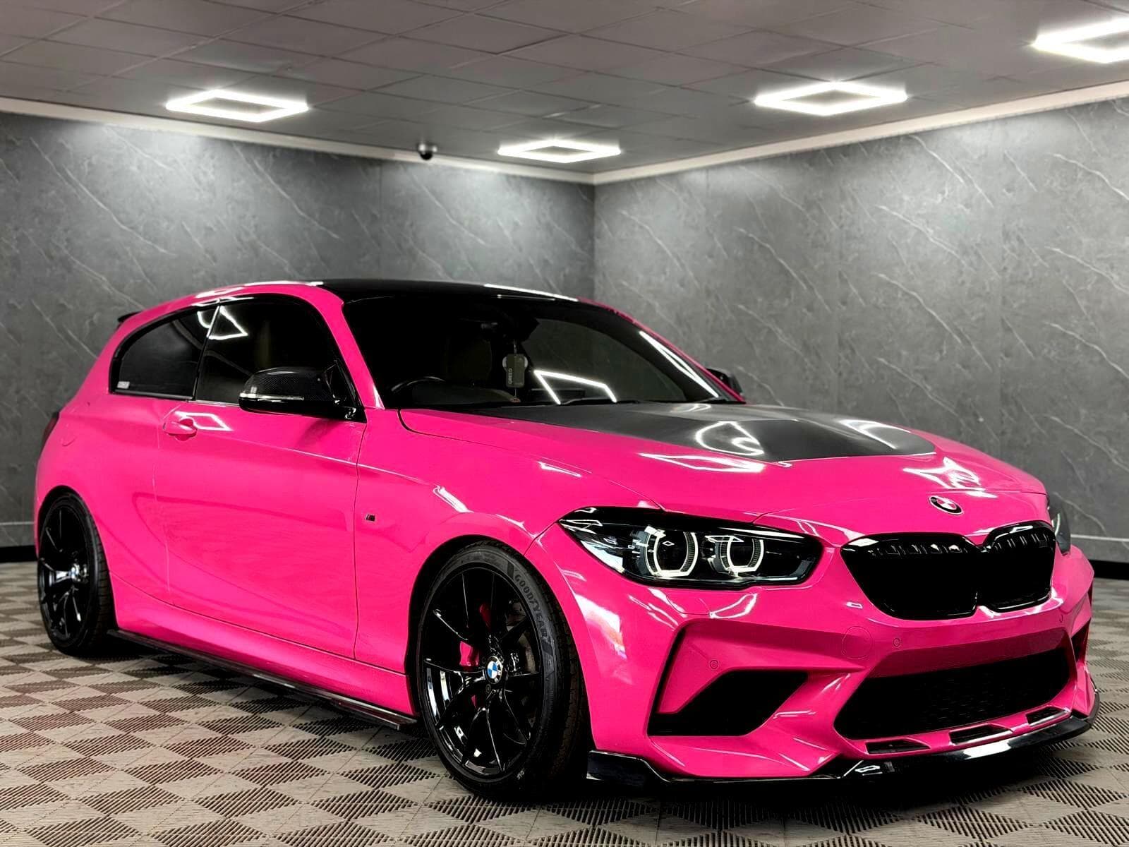 2017 BMW 1 Series - Thumbnail 6