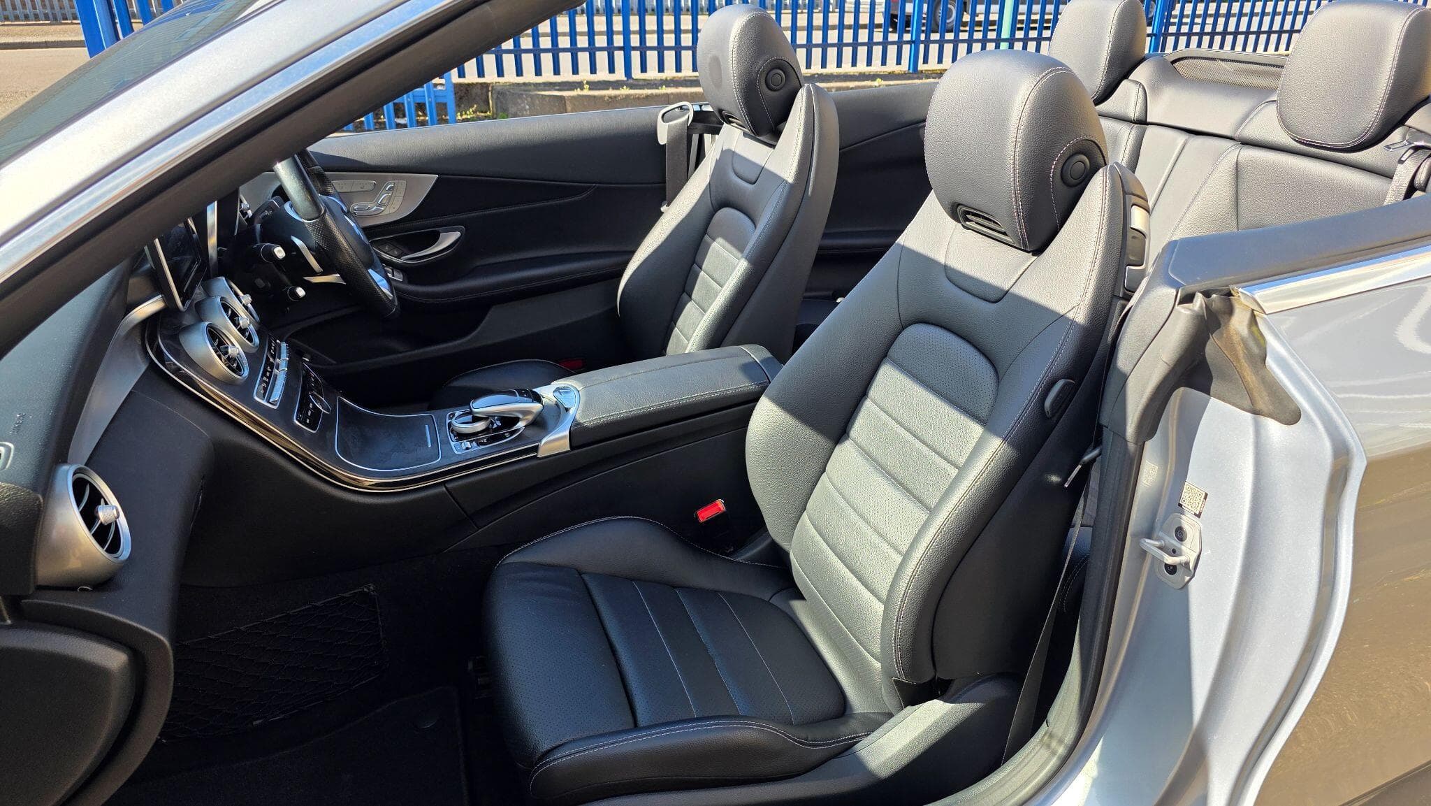 2016 Mercedes-Benz C Class - Thumbnail 26