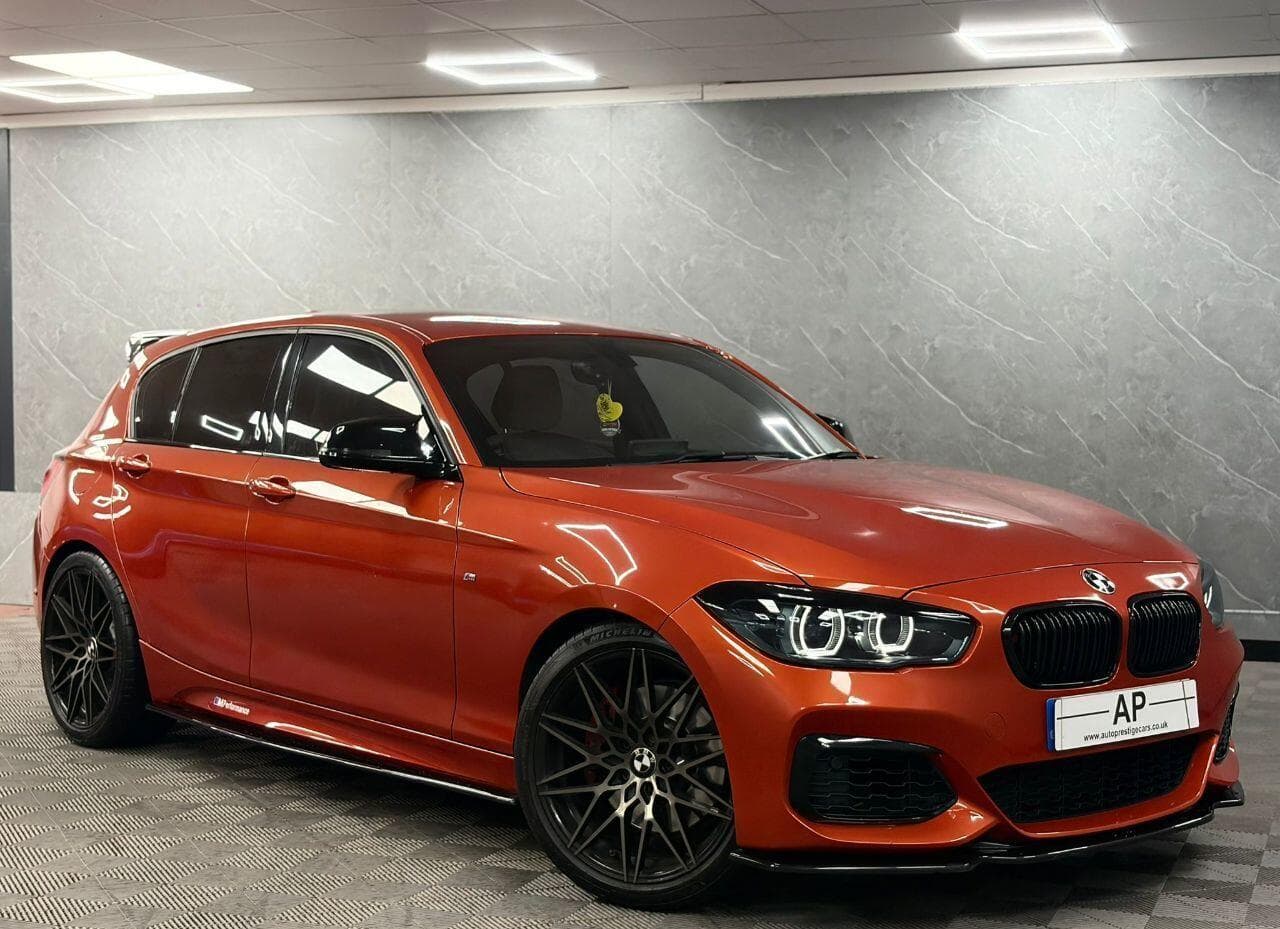 2017 BMW 1 Series - Thumbnail 6