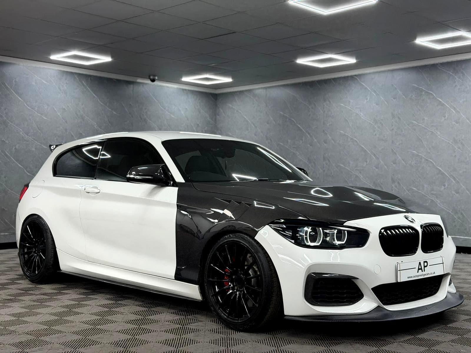2019 BMW 1 Series - Thumbnail 31