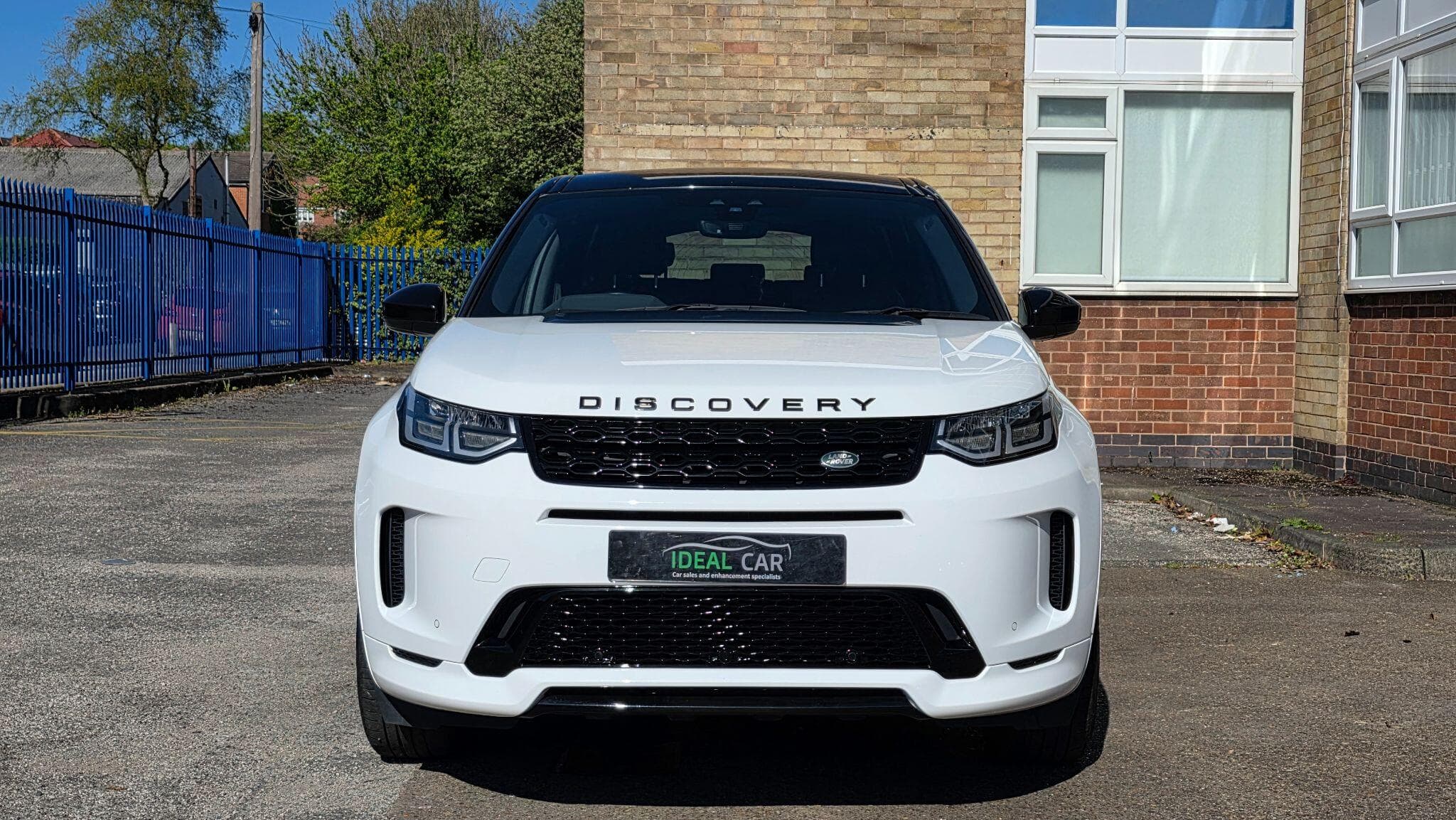 2020 Land Rover Discovery Sport - Thumbnail 2