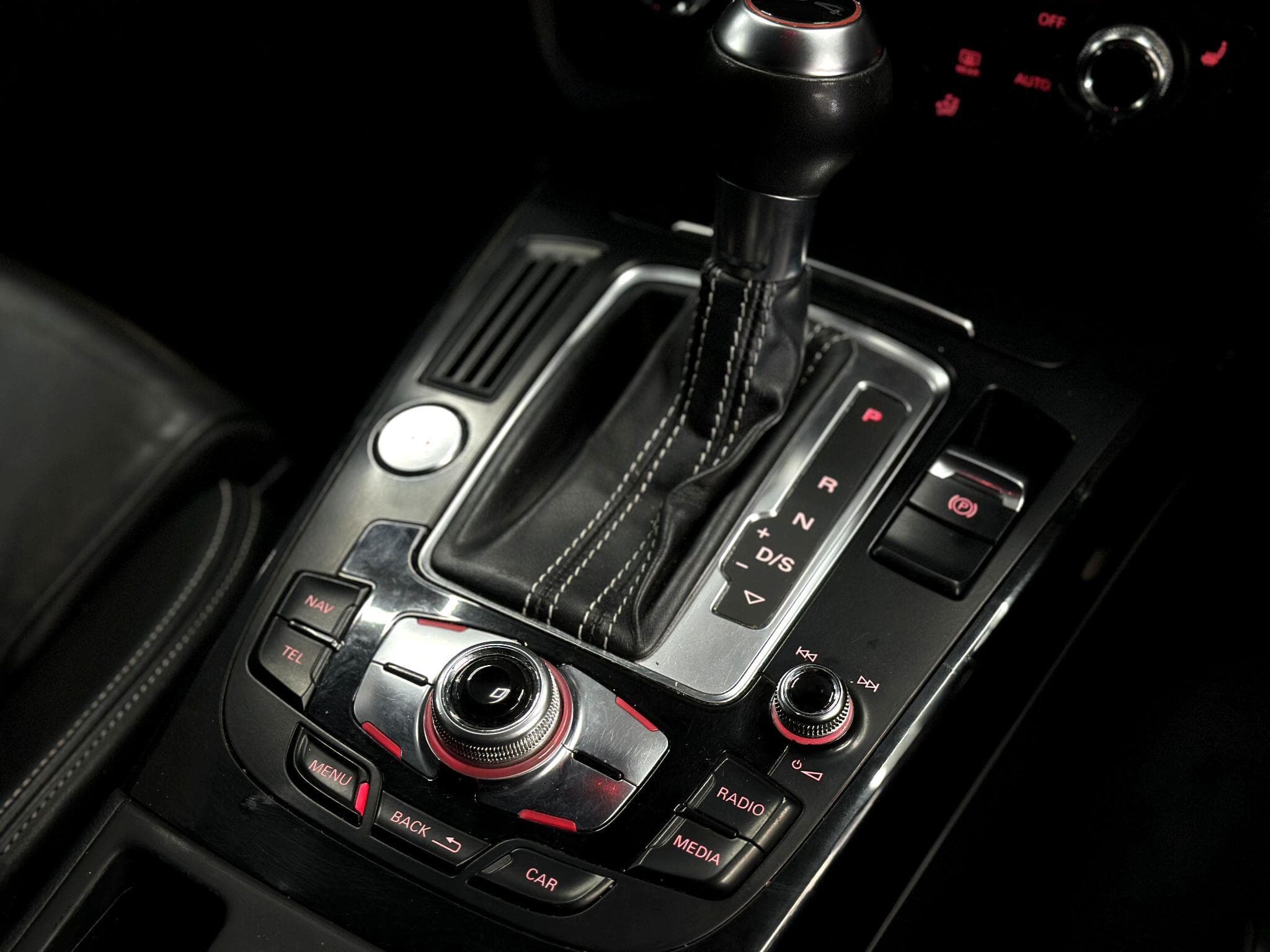 2013 Audi S4 - Thumbnail 35