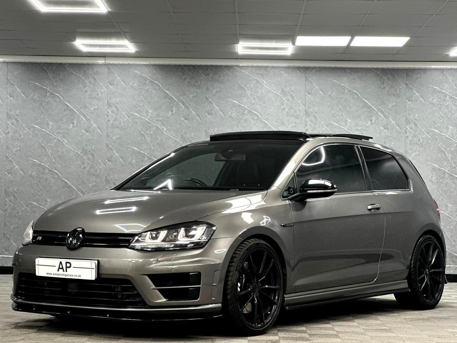 2015 Volkswagen Golf - Thumbnail 12
