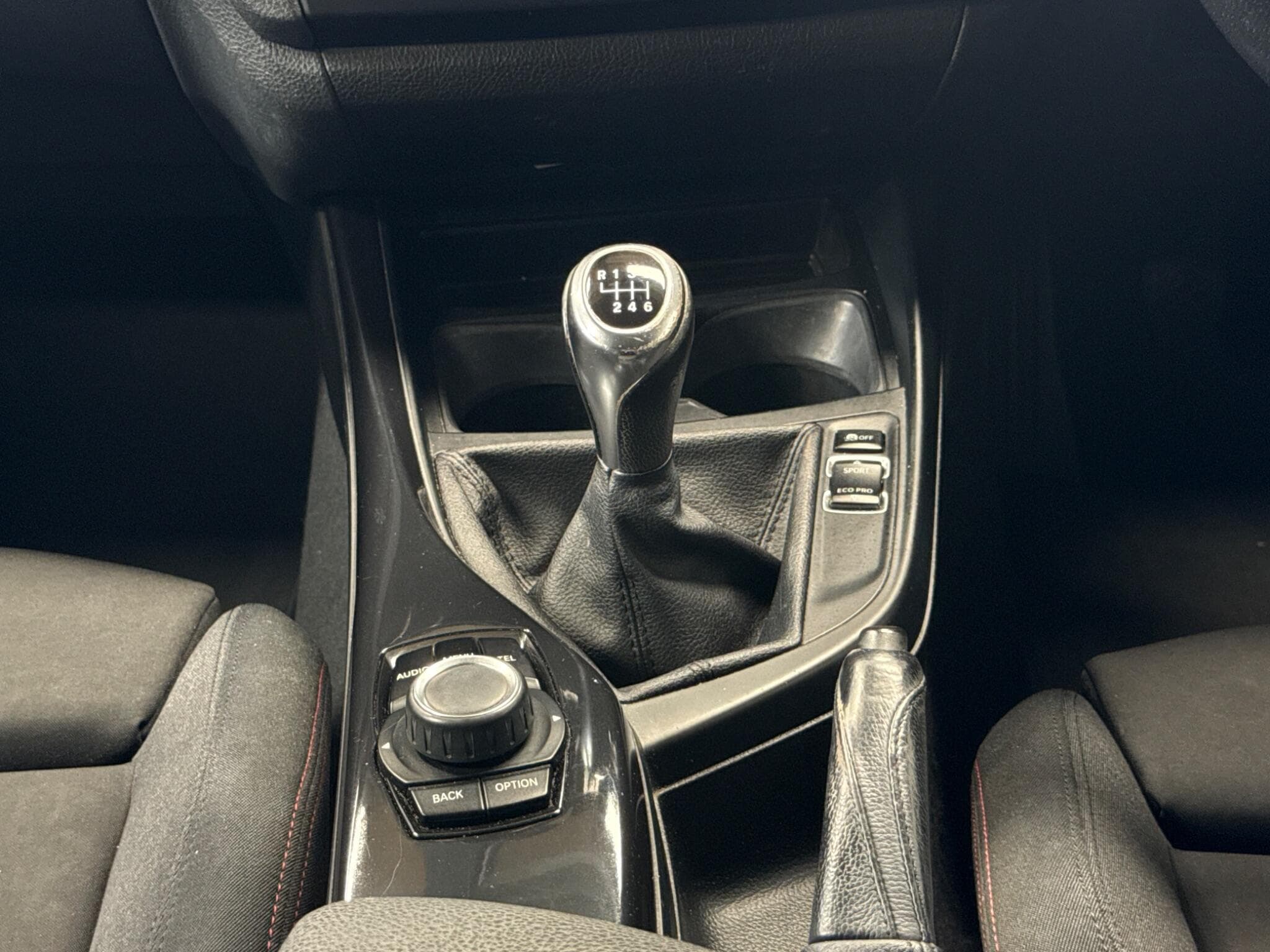 2014 BMW 1 Series - Thumbnail 15