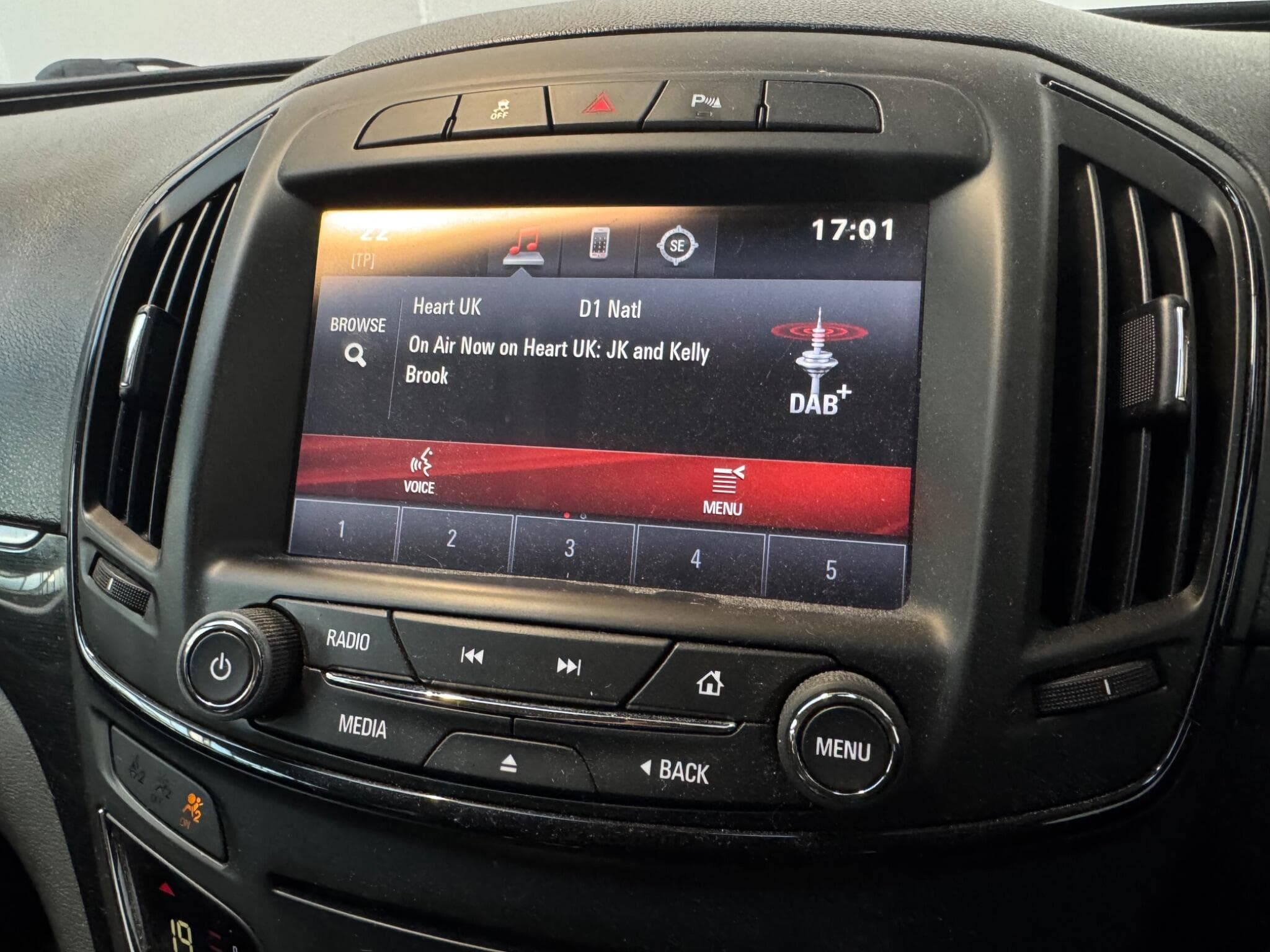 2015 Vauxhall Insignia - Thumbnail 13