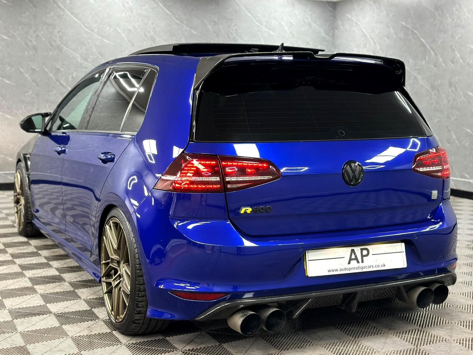 2016 Volkswagen Golf - Thumbnail 36