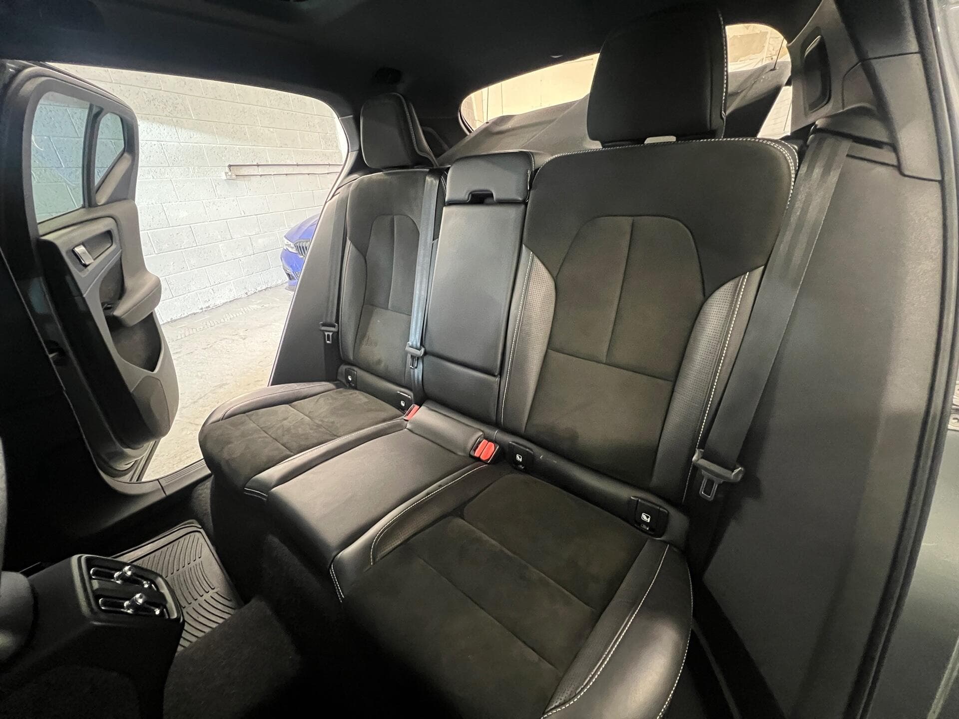 2018 Volvo XC40 - Thumbnail 52