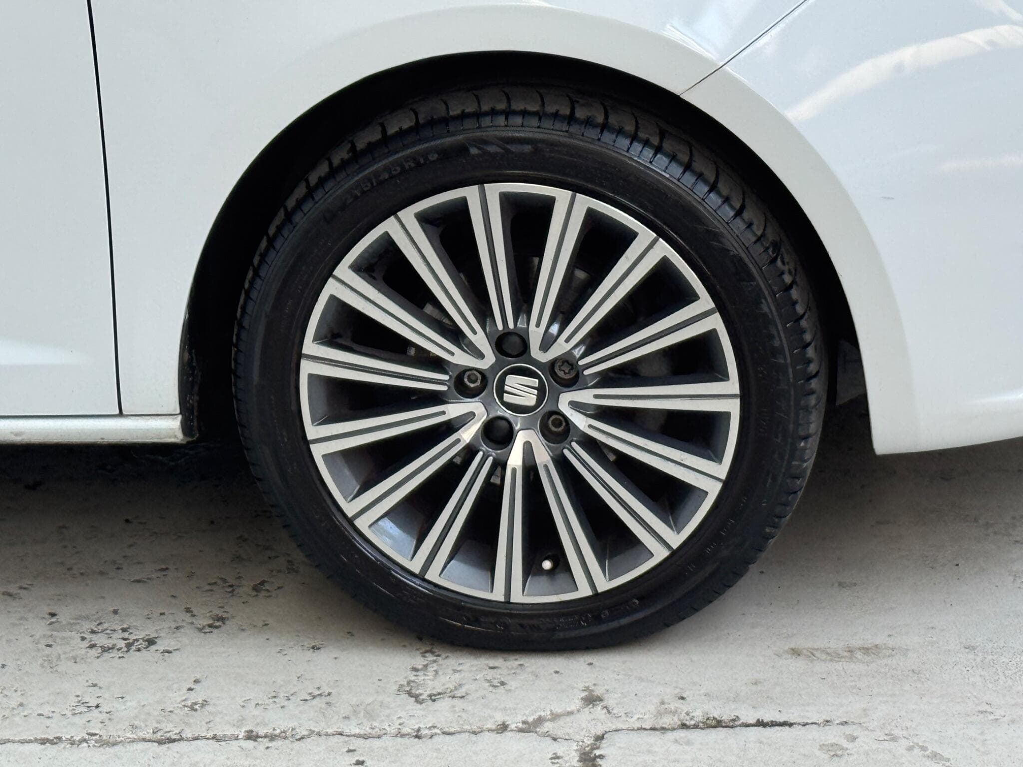 2016 SEAT Ibiza - Thumbnail 26