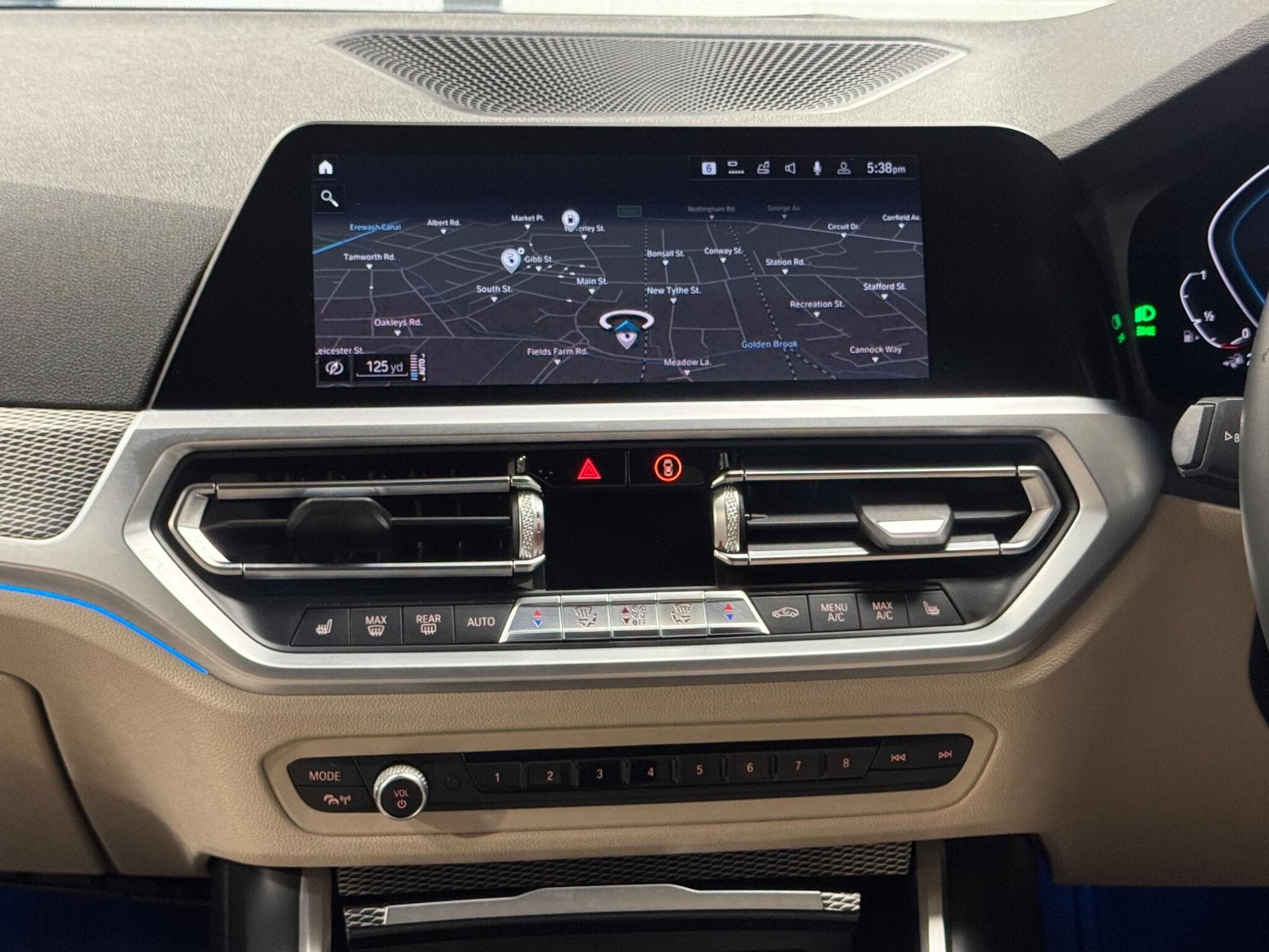2020 BMW 3 Series - Thumbnail 38