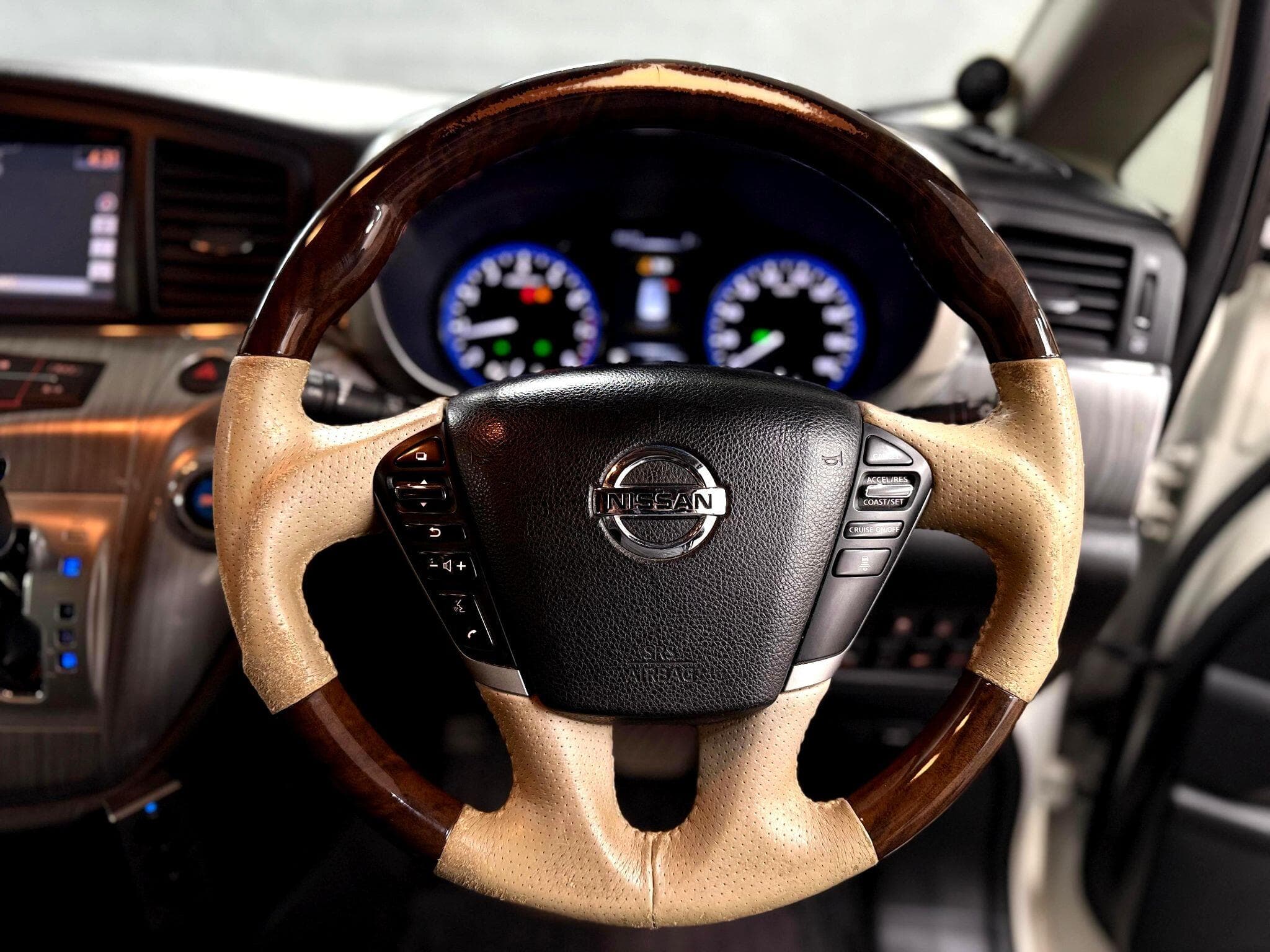 2014 Nissan Elgrand - Thumbnail 51