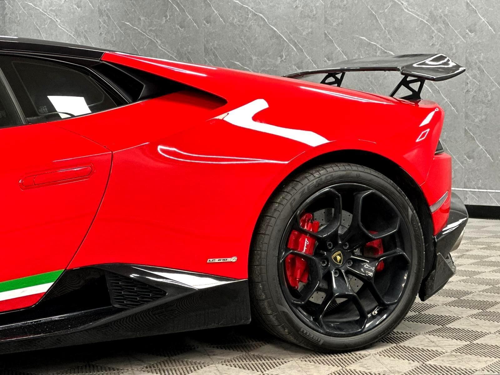 2014 Lamborghini Huracan - Thumbnail 38