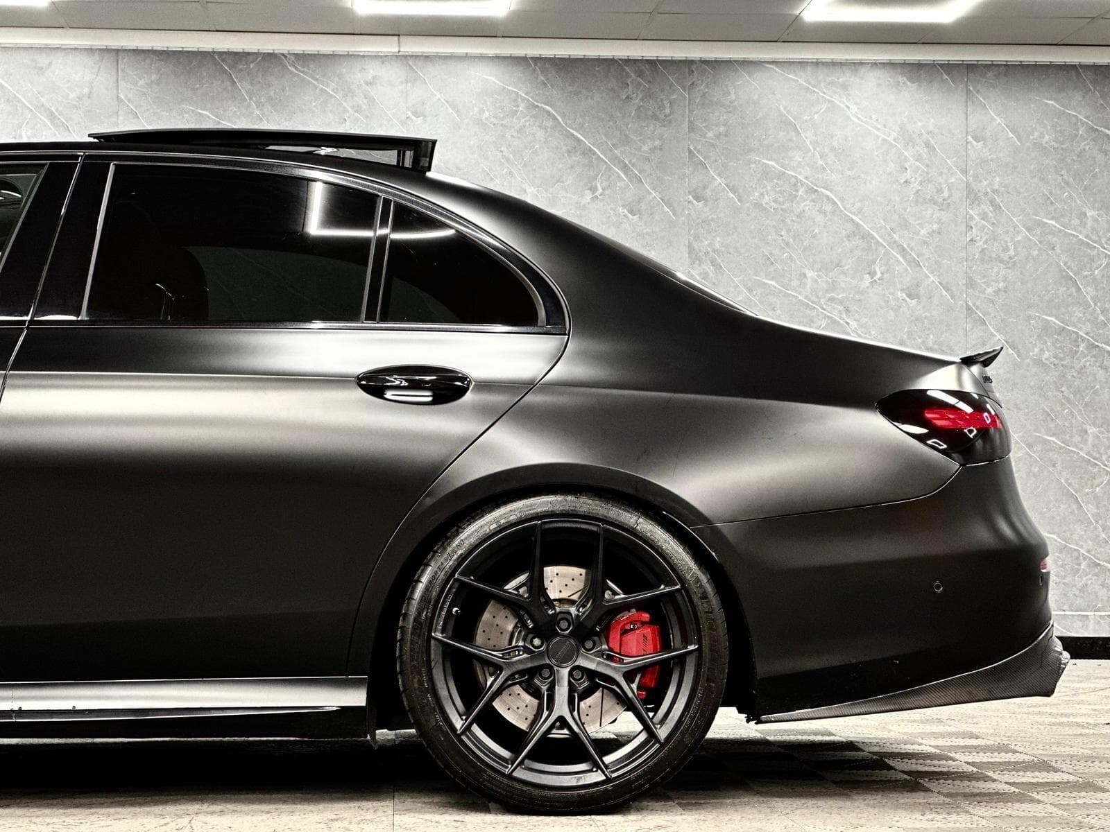 2020 Mercedes-Benz E Class - Thumbnail 18