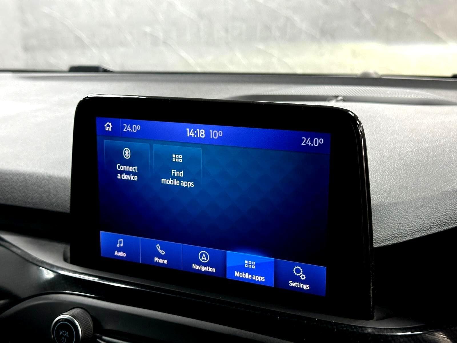 2020 Ford Focus - Thumbnail 39