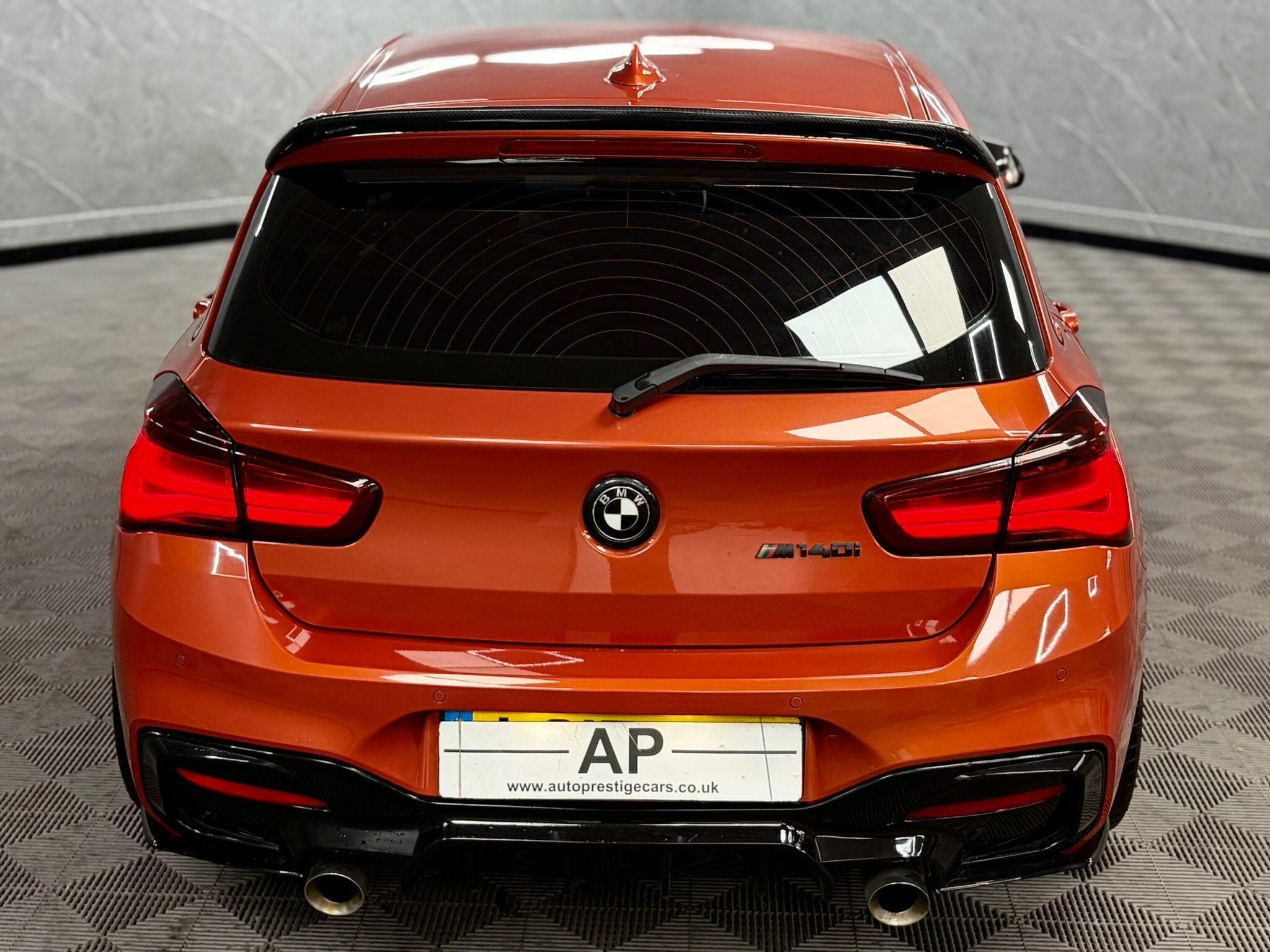 2017 BMW 1 Series - Thumbnail 20