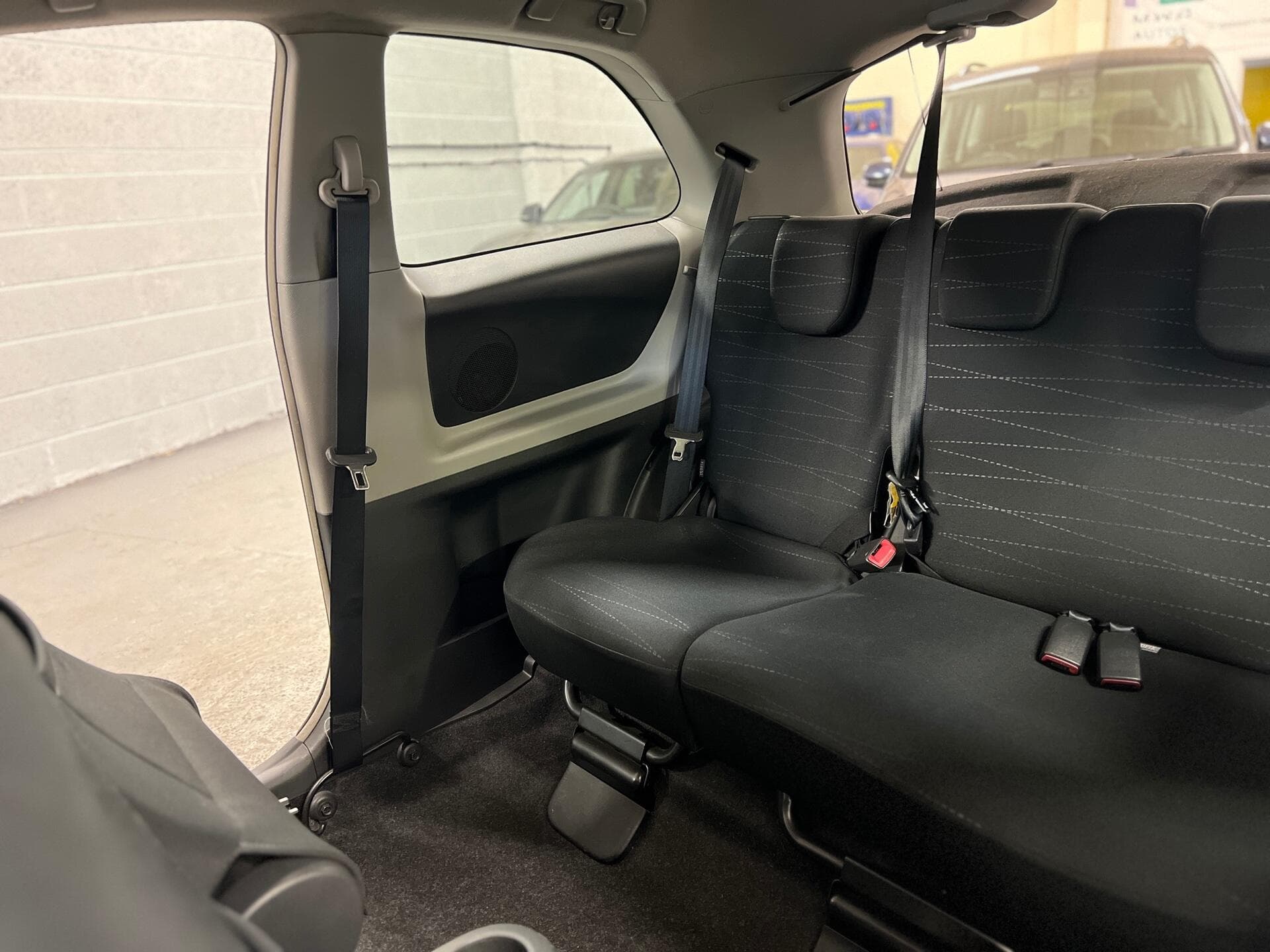 2008 Toyota Yaris - Thumbnail 33