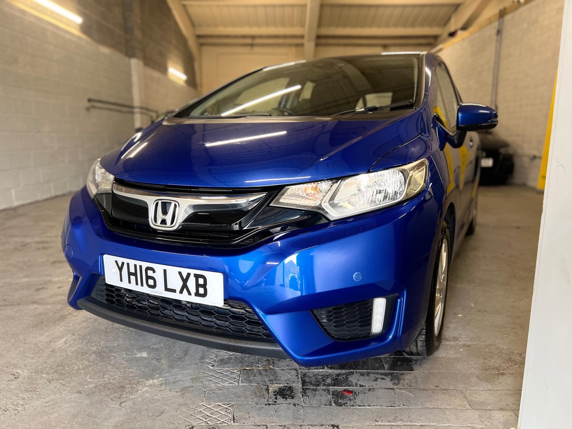 2016 Honda Jazz - Thumbnail 15