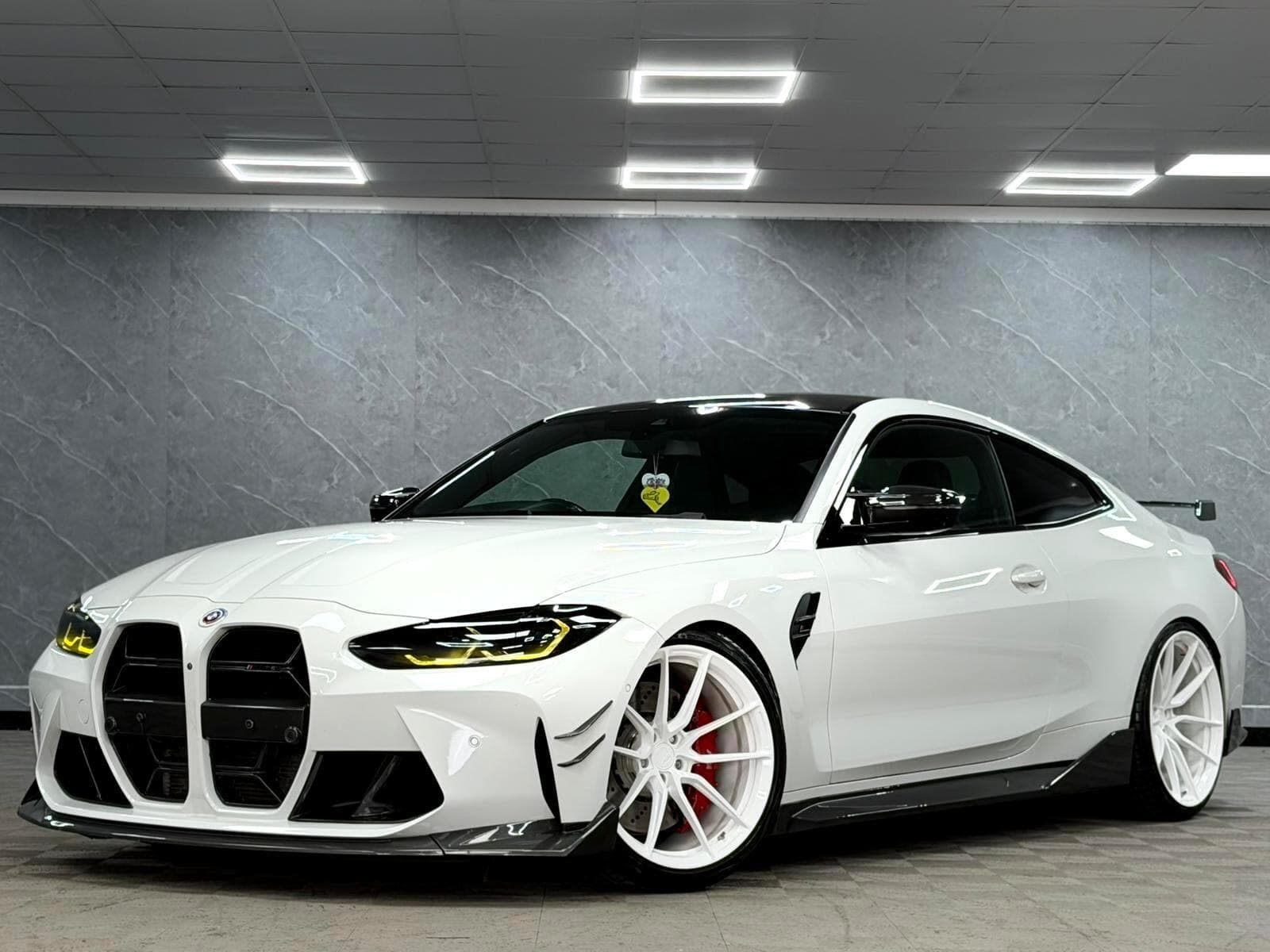 2021 BMW M4 - Thumbnail 6