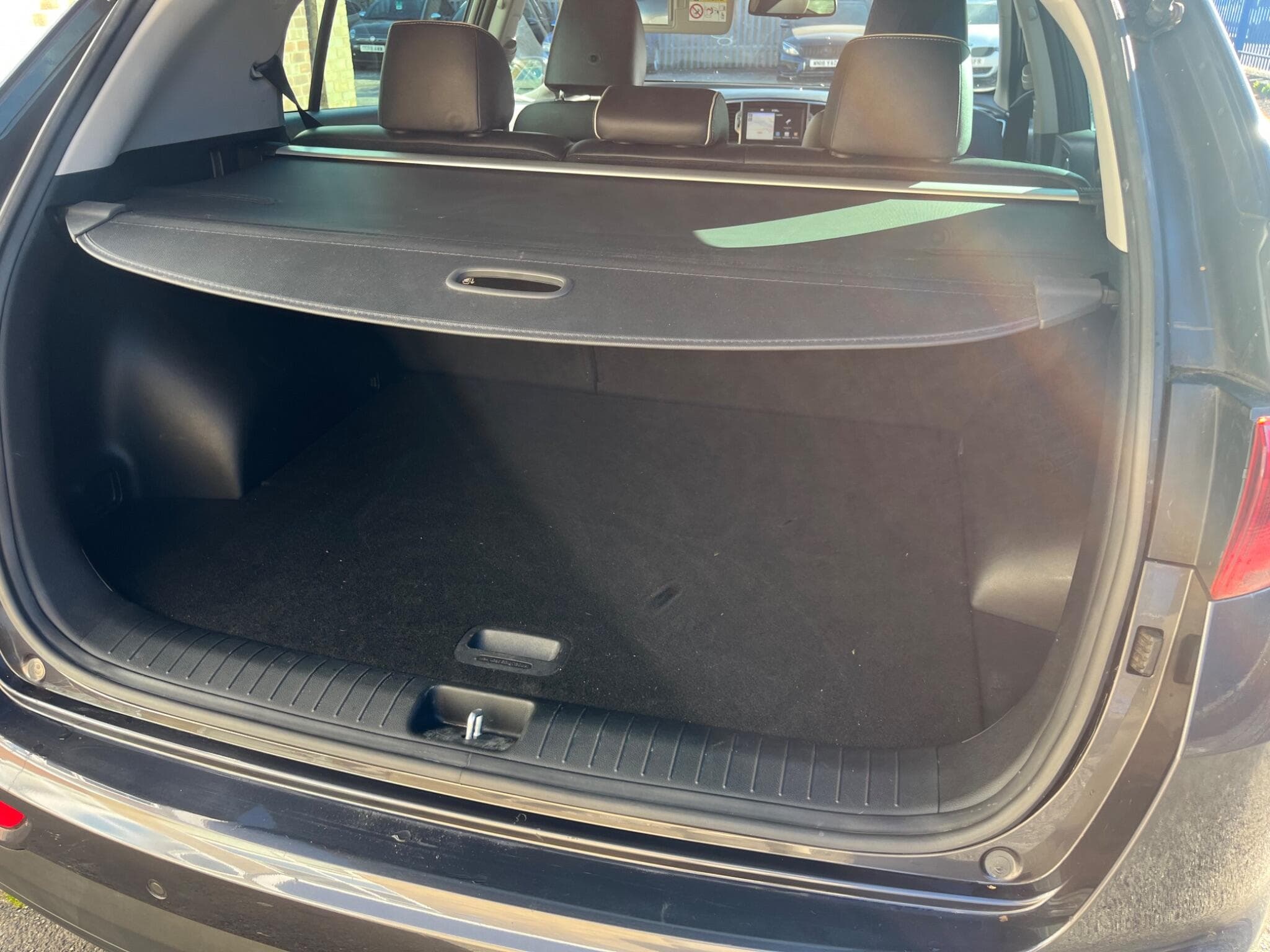 2017 Kia Sportage - Thumbnail 16