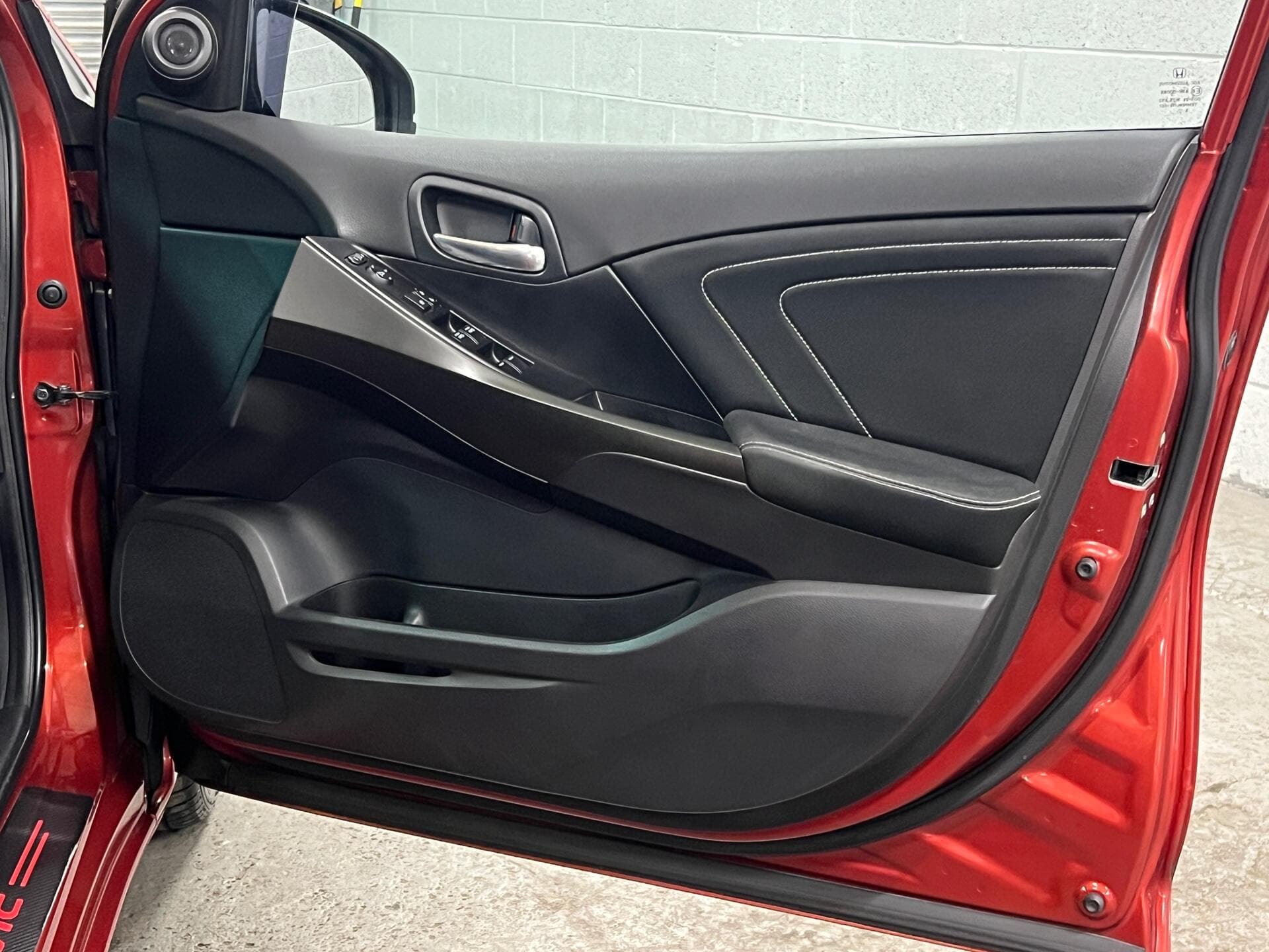 2017 Honda Civic - Thumbnail 24