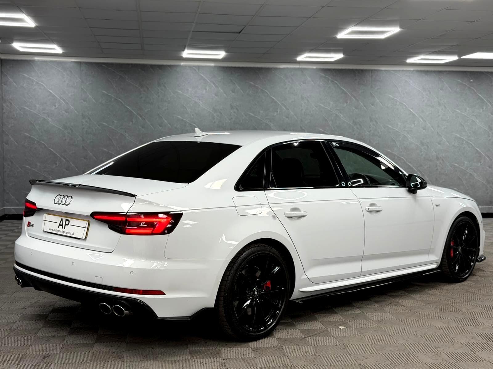 2017 Audi S4 - Thumbnail 24