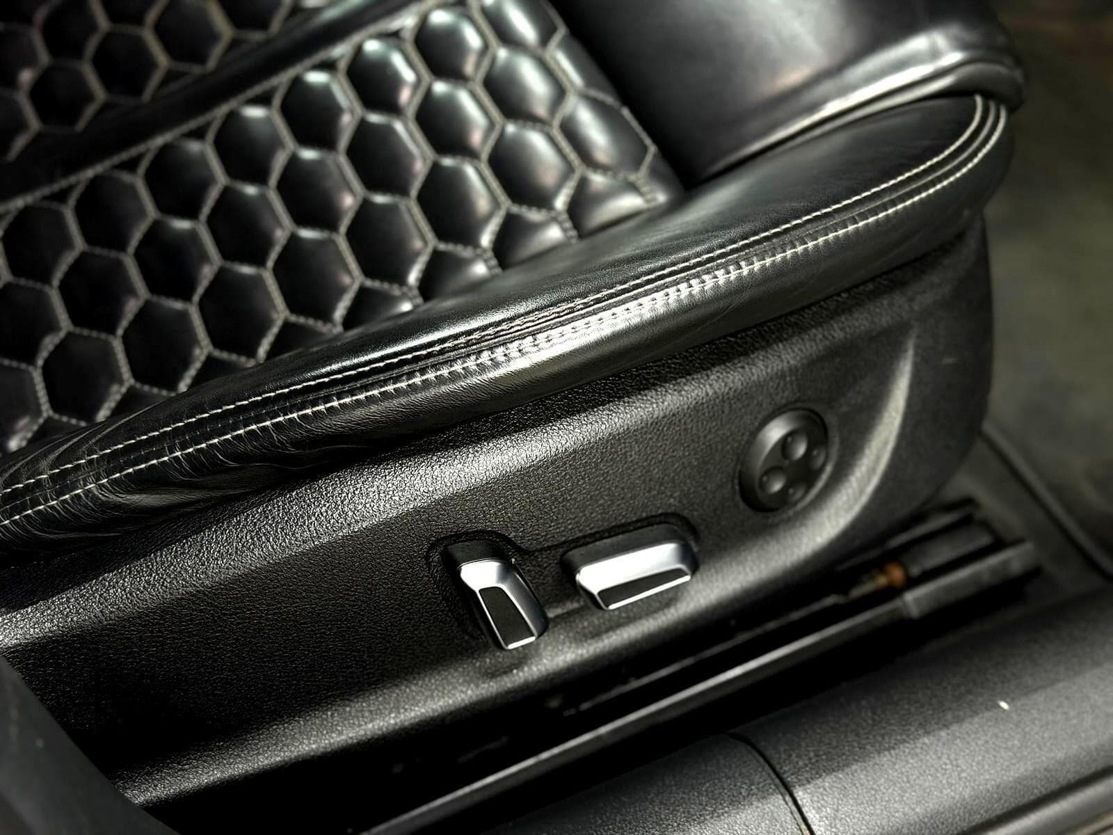 2016 Audi RS6 Avant - Thumbnail 35