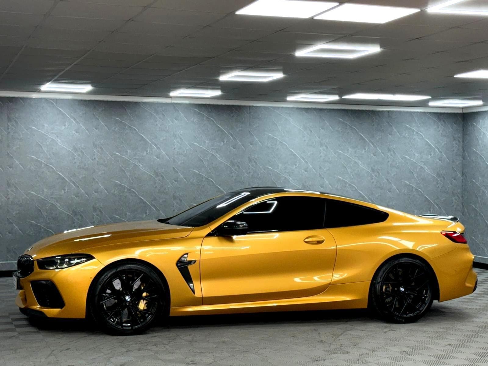 2022 BMW M8 - Thumbnail 33