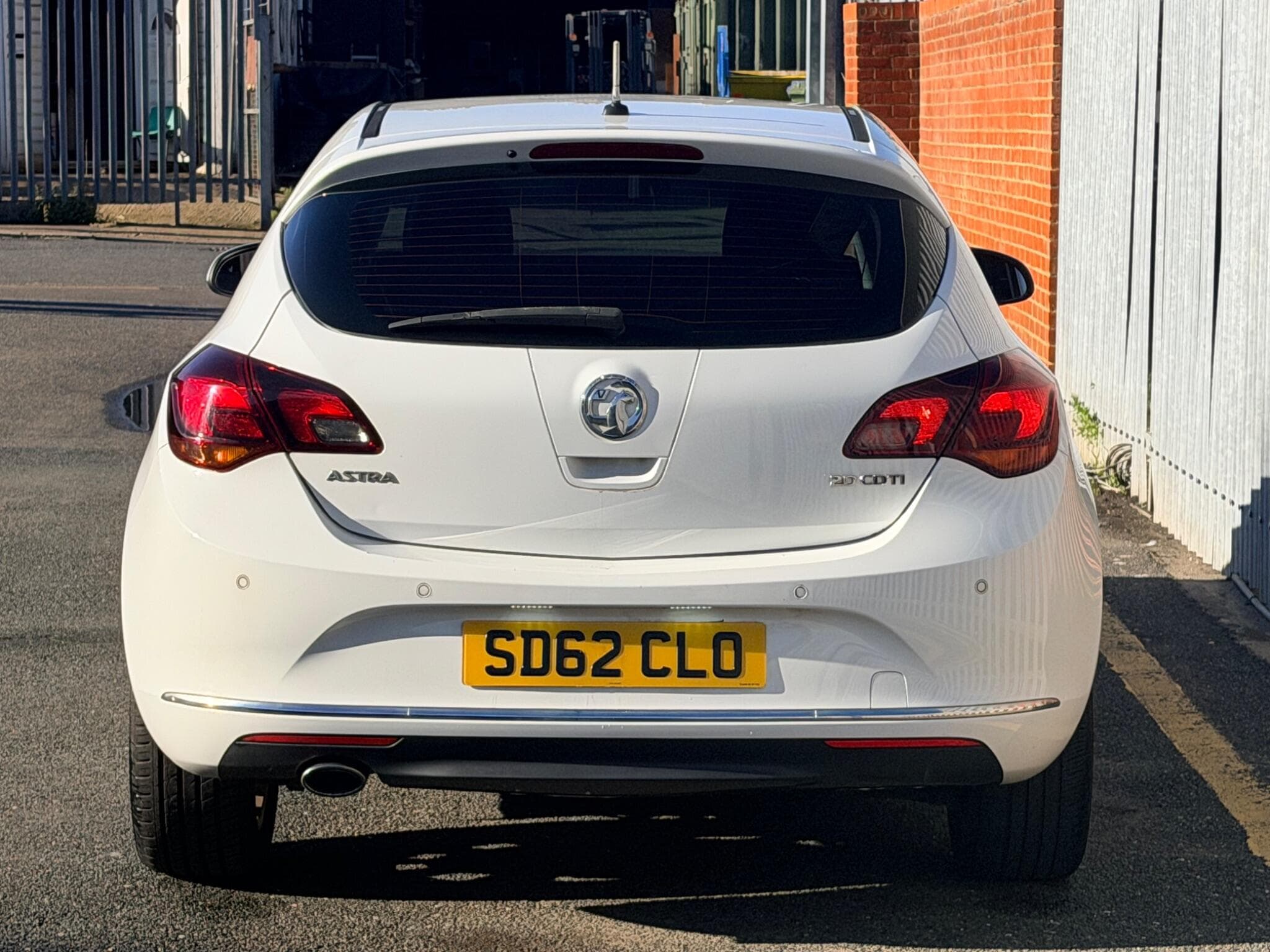 2012 Vauxhall Astra - Thumbnail 15
