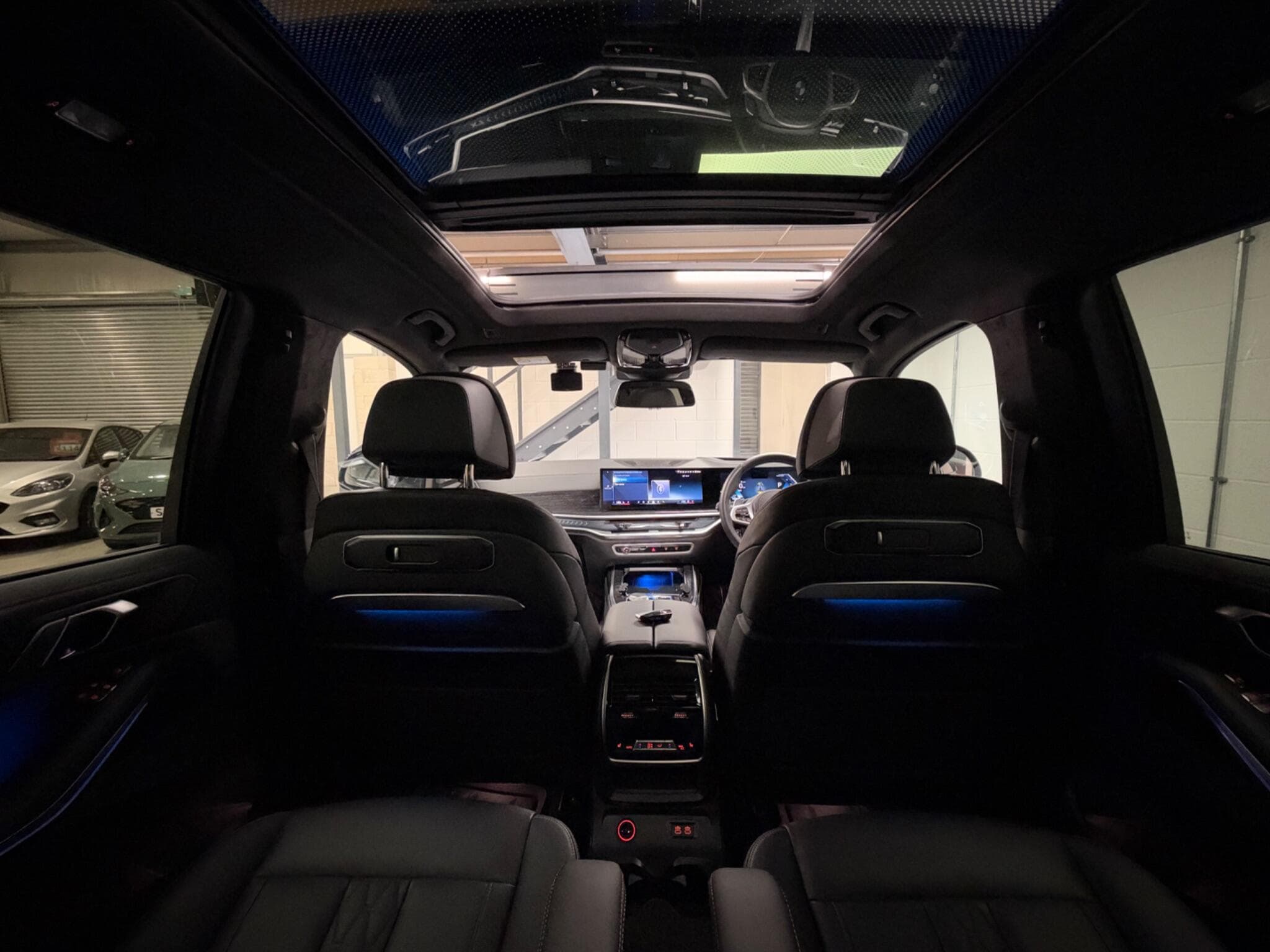 2024 BMW X7 - Thumbnail 68