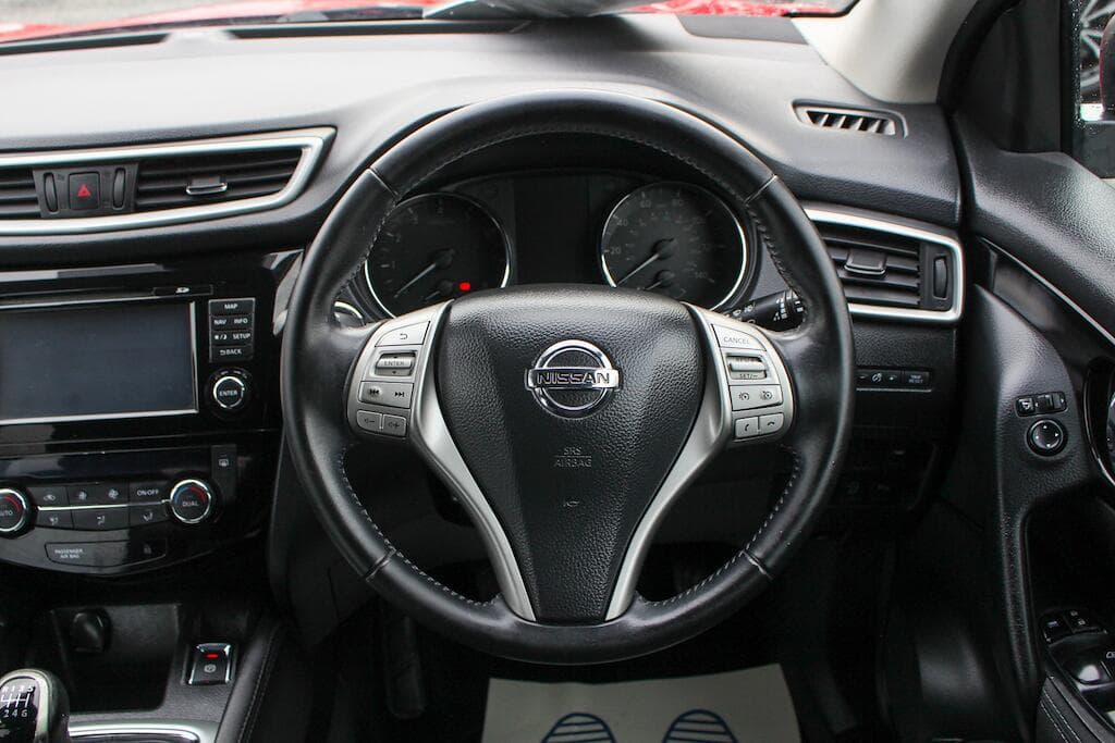 2015 Nissan Qashqai - Thumbnail 23