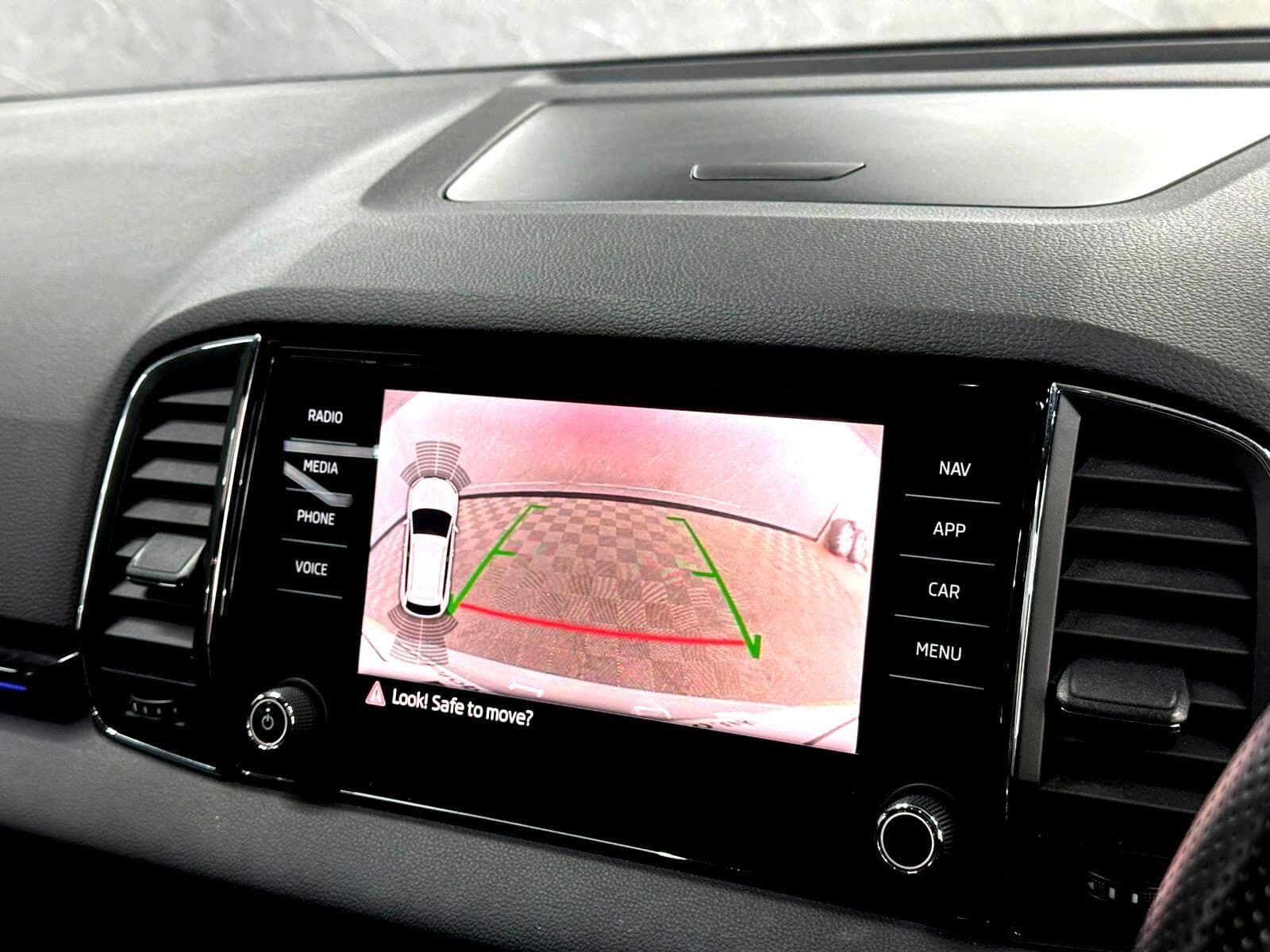 2020 Skoda Karoq - Thumbnail 35