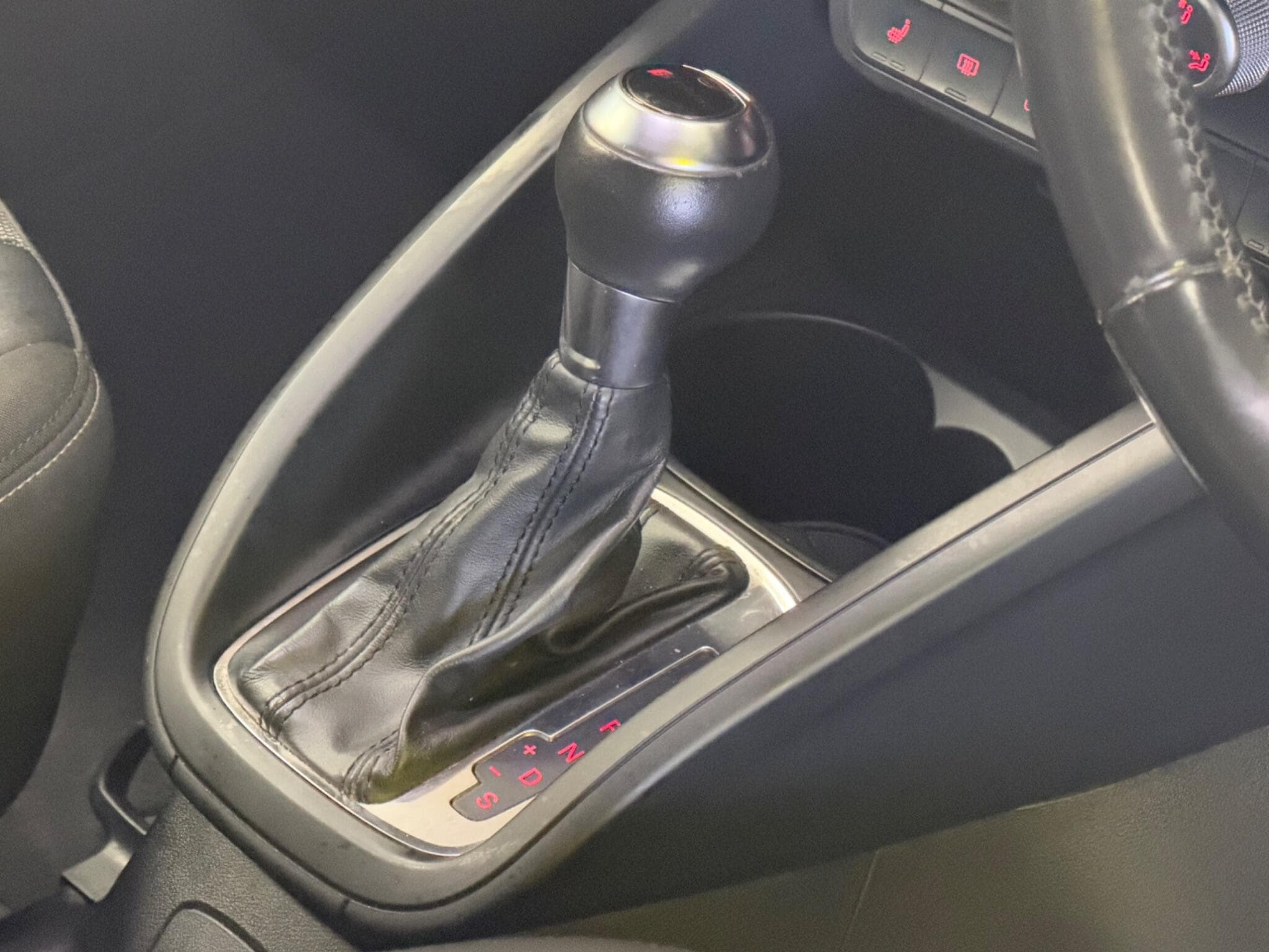 2011 Audi A1 - Thumbnail 18