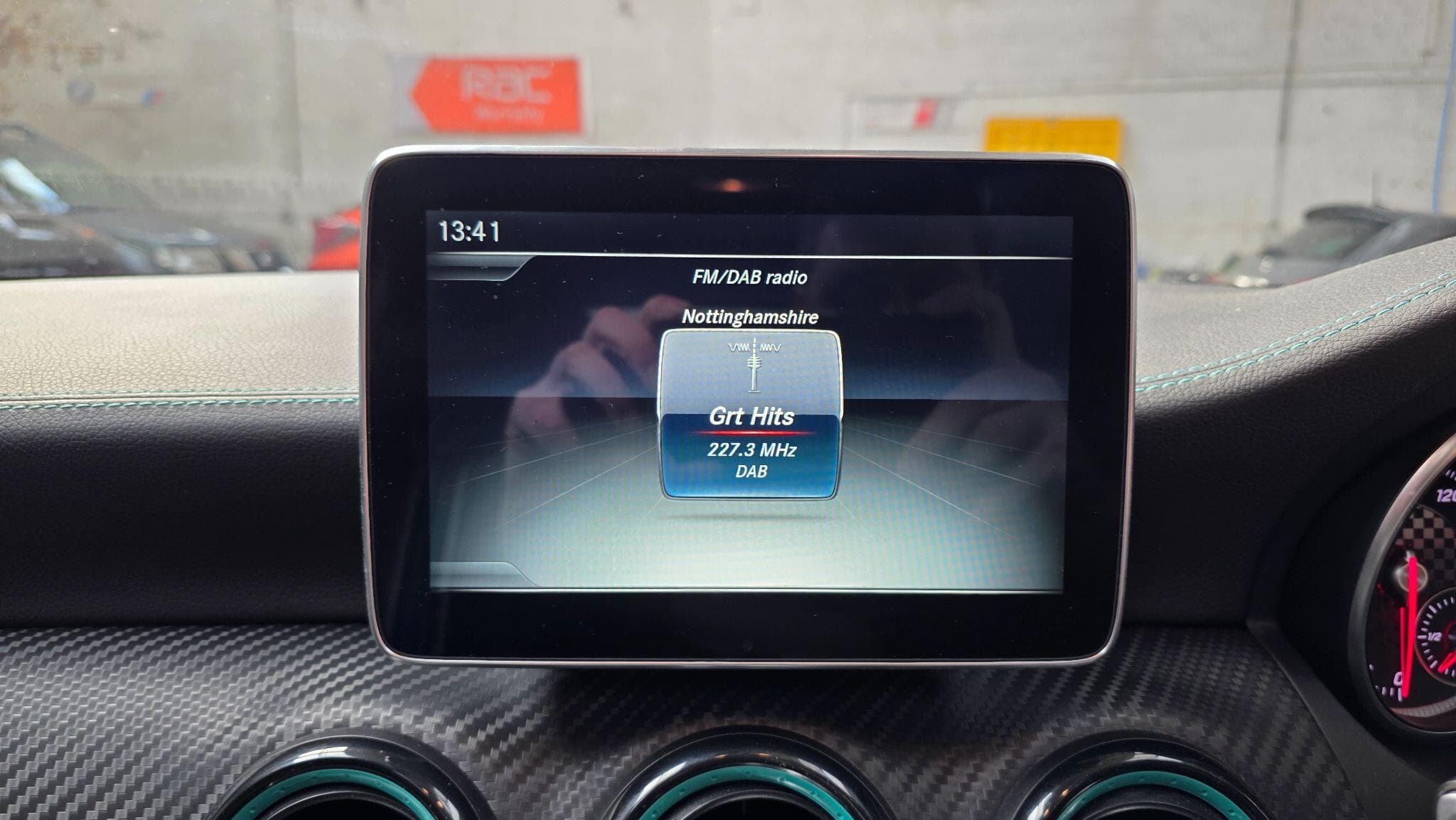 2015 Mercedes-Benz A Class - Thumbnail 25