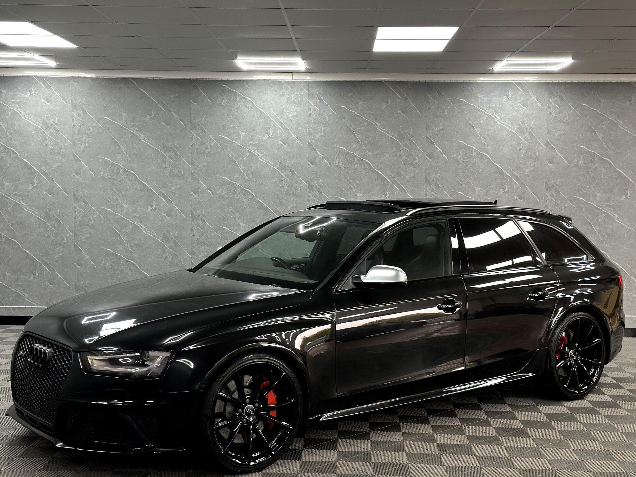 2013 Audi RS4 Avant - Thumbnail 33