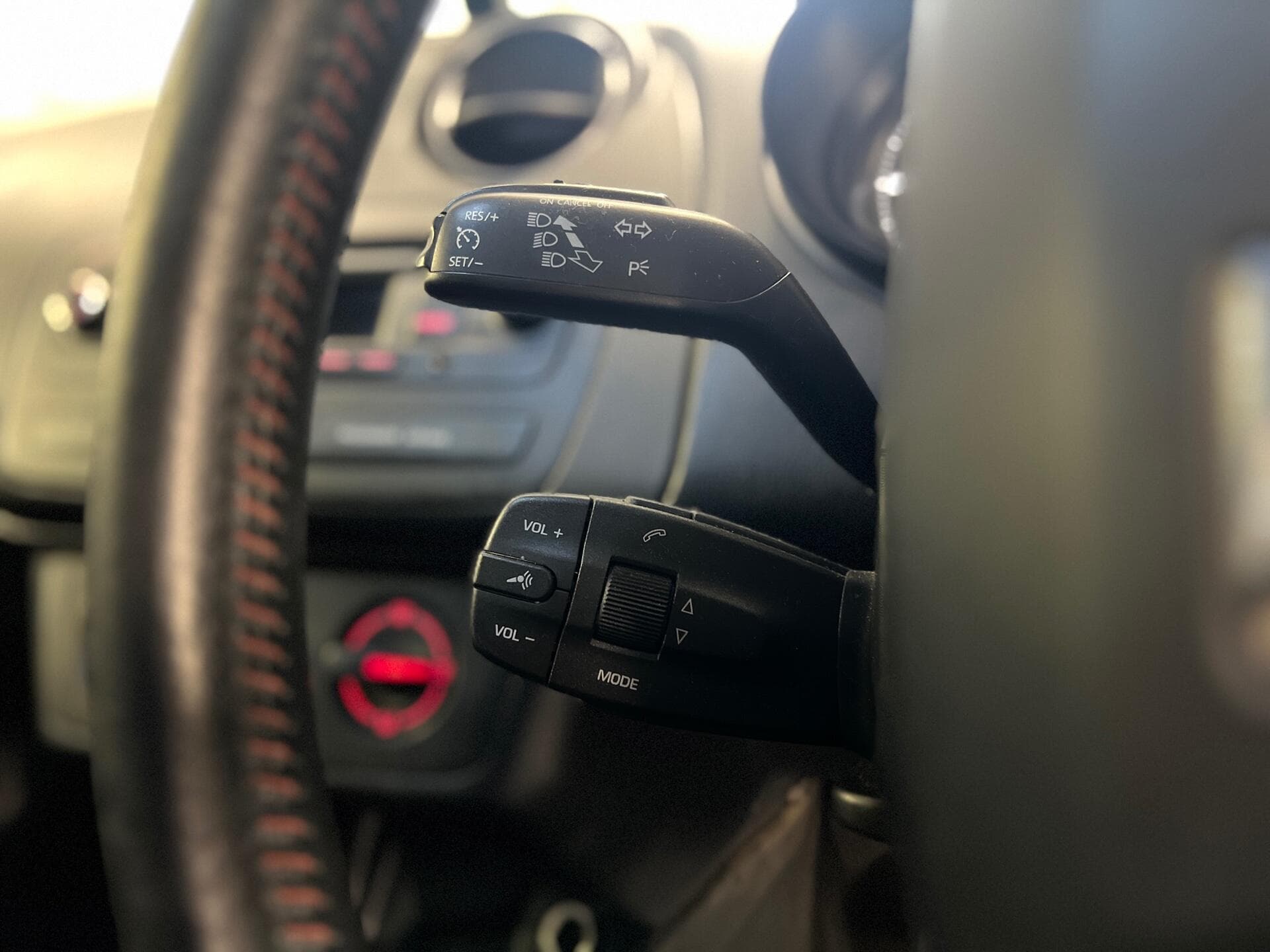 2015 SEAT Ibiza - Thumbnail 23