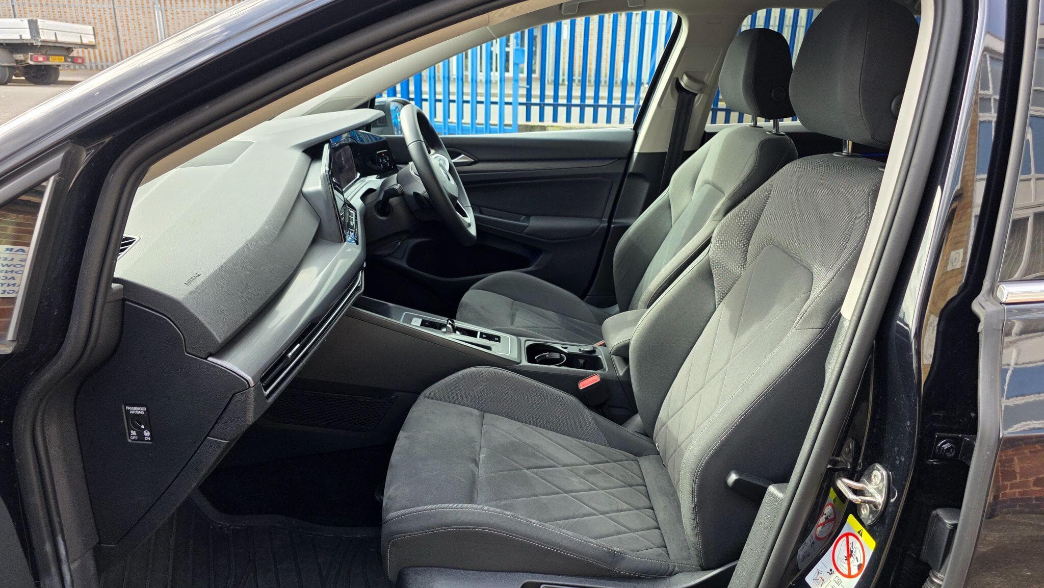 2020 Volkswagen Golf - Thumbnail 16