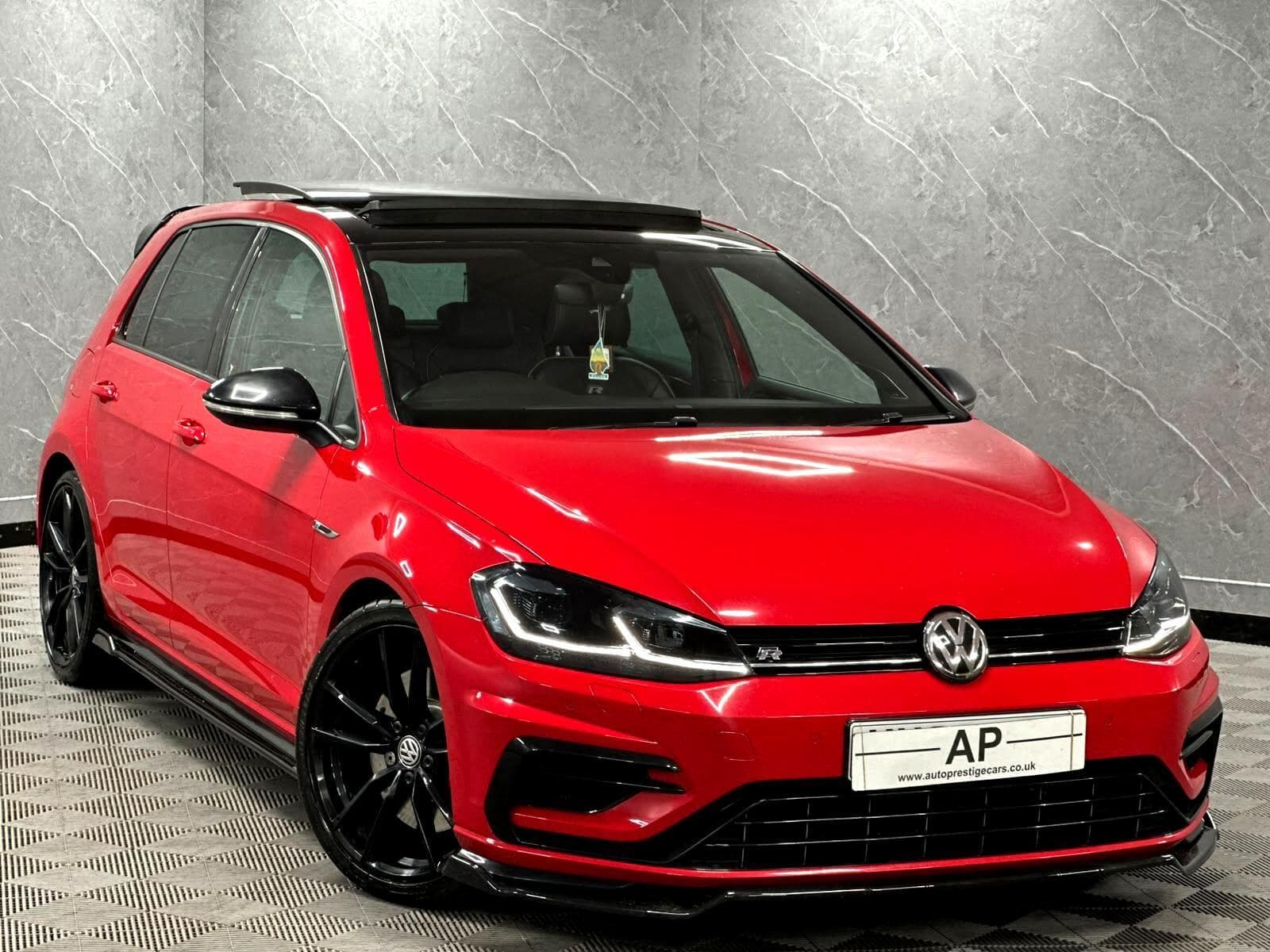 2019 Volkswagen Golf - Thumbnail 19