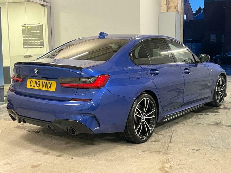 2019 BMW 3 Series - Thumbnail 9