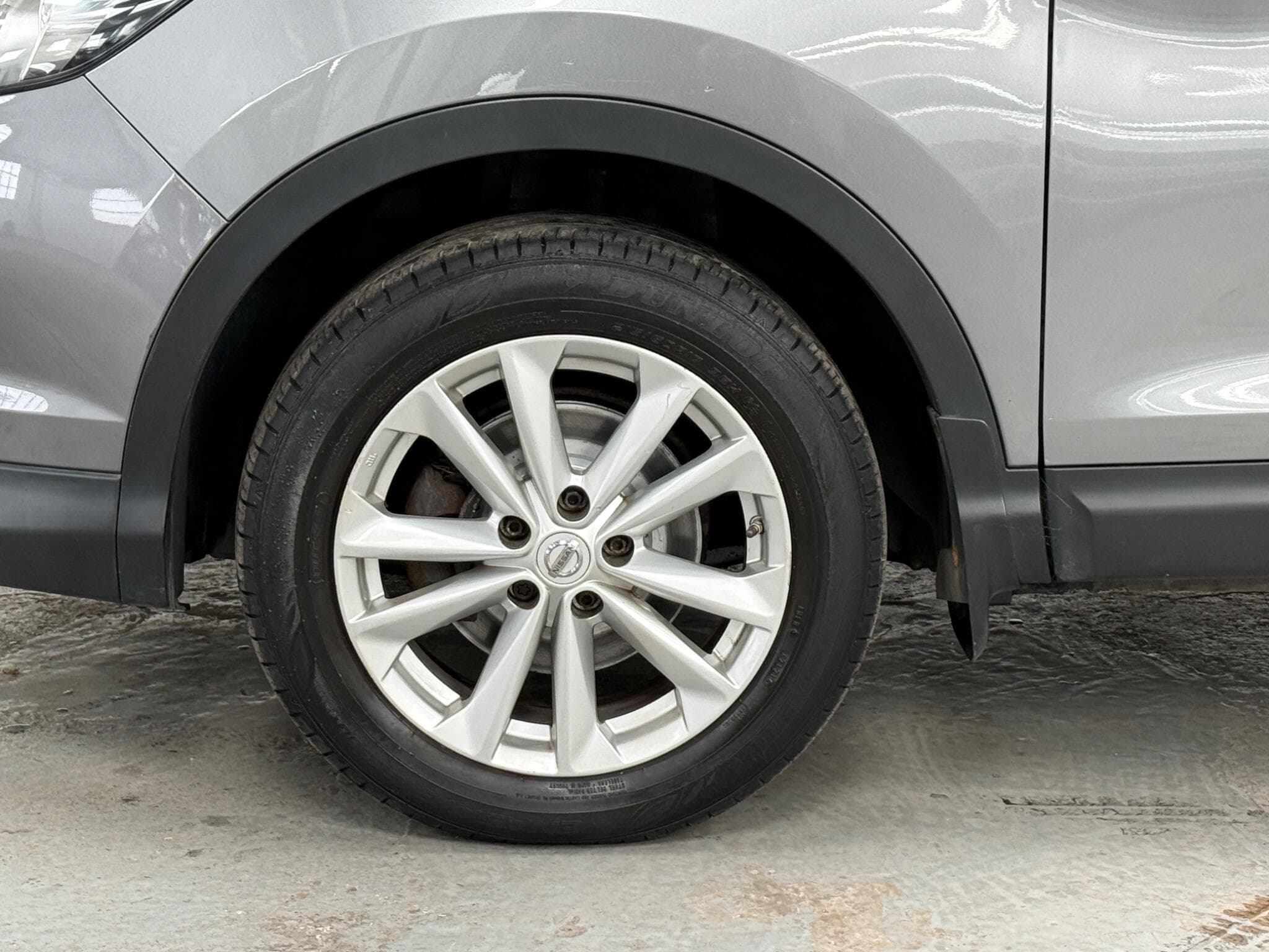 2016 Nissan Qashqai - Thumbnail 18