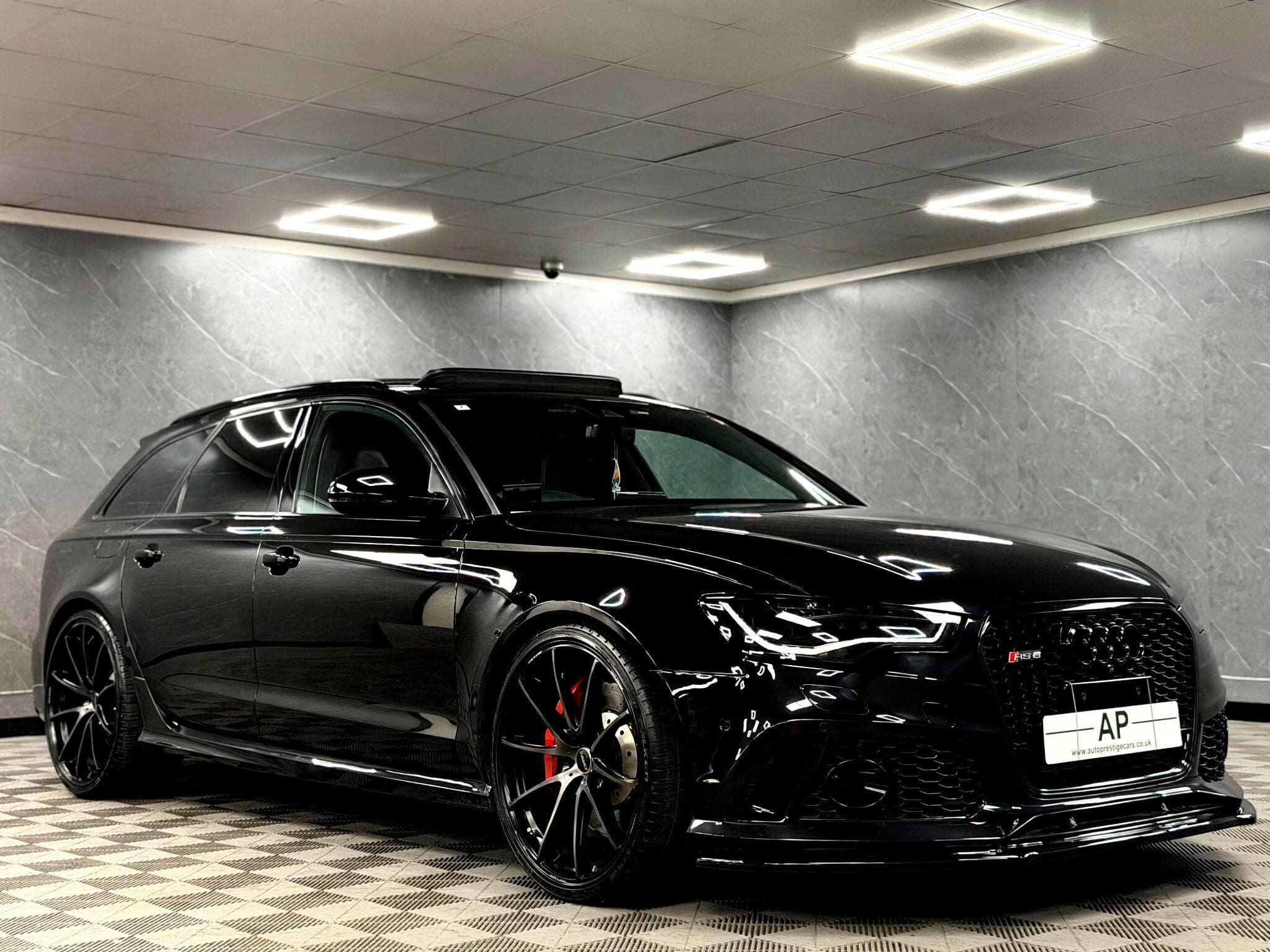 2016 Audi RS6 Avant - Thumbnail 29