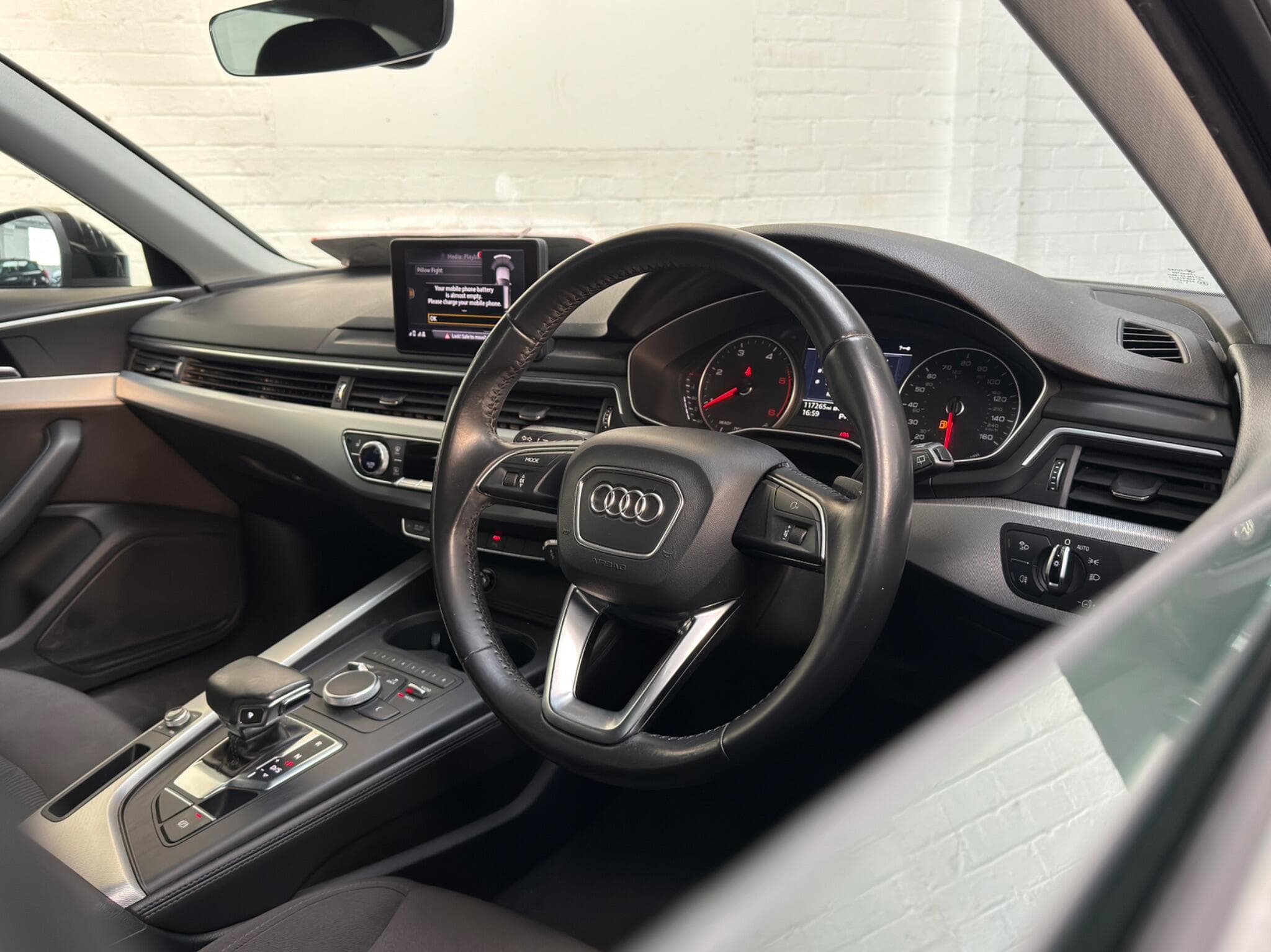 2016 Audi A4 Avant - Thumbnail 10