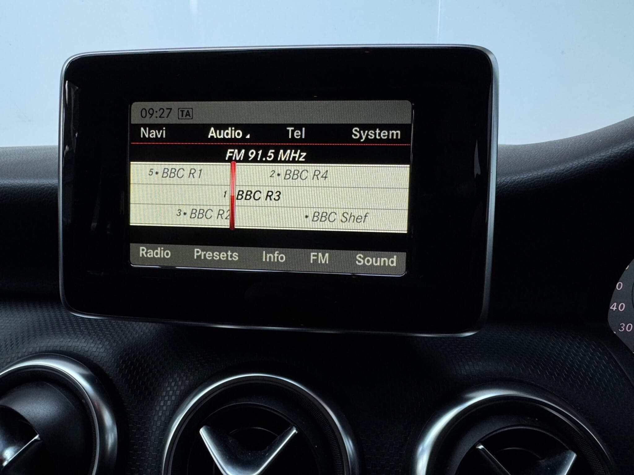 2015 Mercedes-Benz A Class - Thumbnail 14