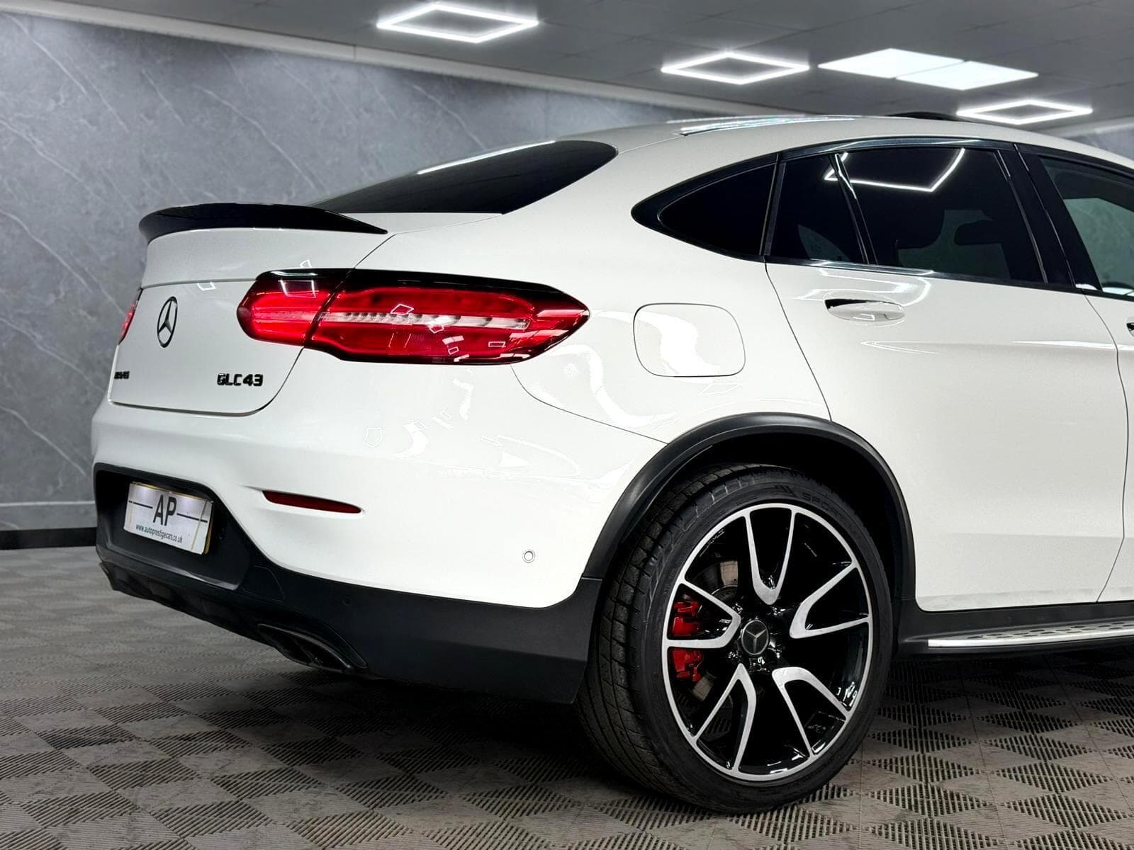 2018 Mercedes-Benz GLC - Thumbnail 40