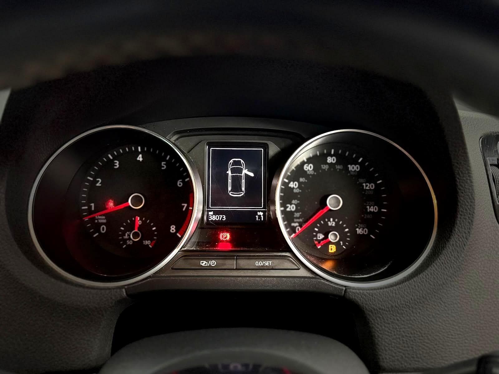 2016 Volkswagen Polo - Thumbnail 33