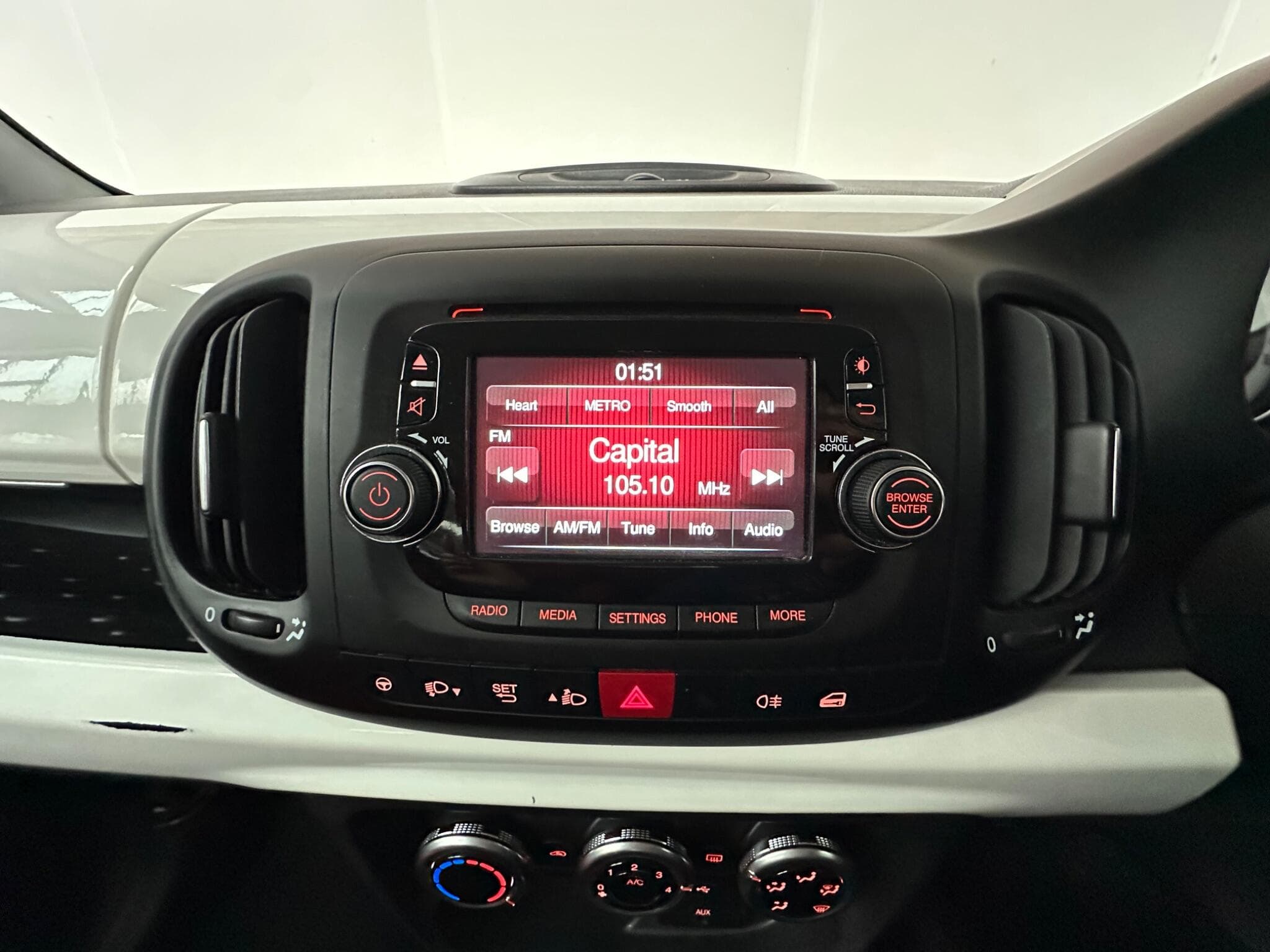 2014 Fiat 500L - Thumbnail 15