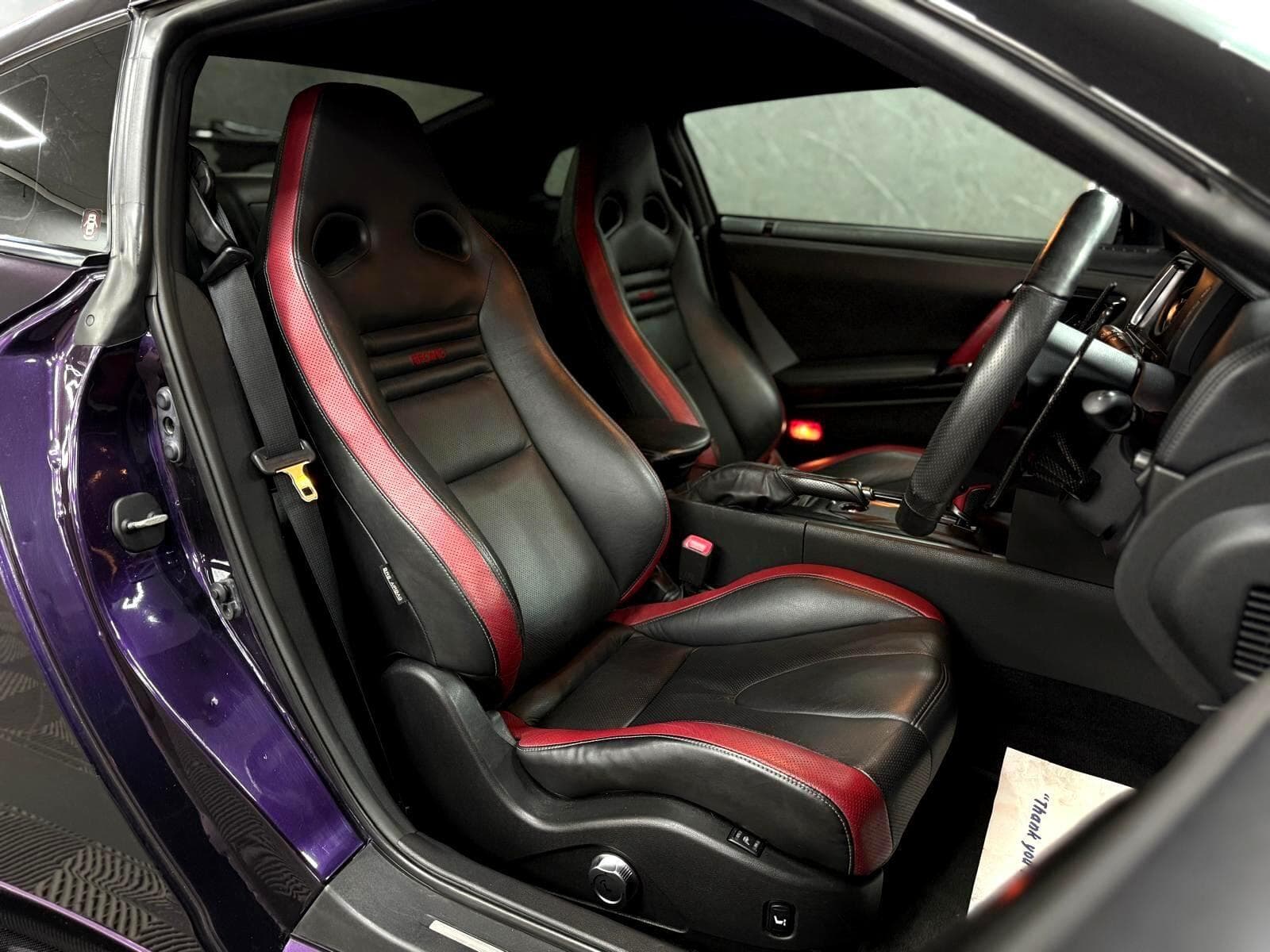 2011 Nissan GT-R - Thumbnail 77